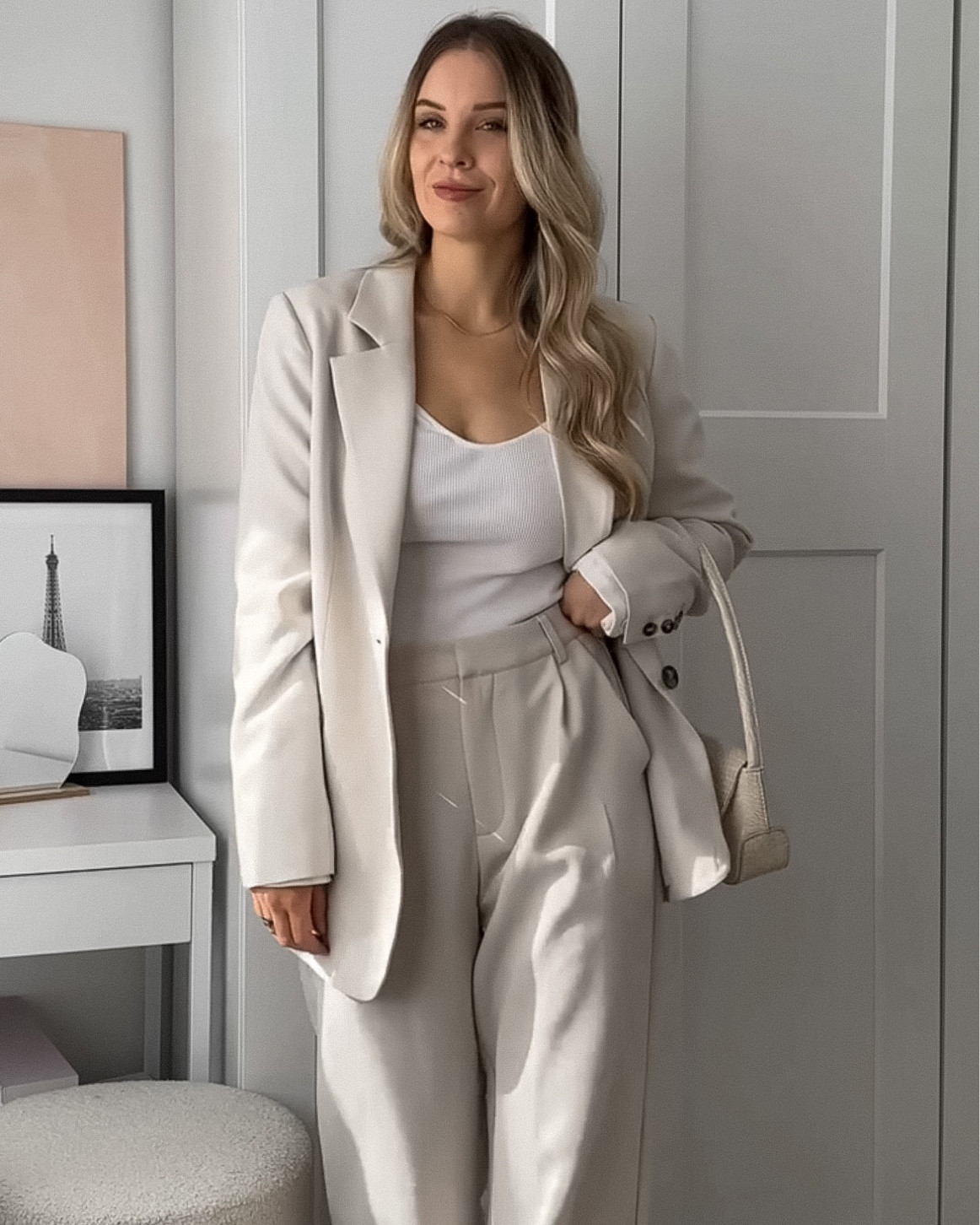 14/30 Days of Winter Outfit Ideas in Australia. Bone suit set to die for. On tiktok here - https://www.tiktok.com/t/ZSLHjv5gY/

#LTKstyletip #LTKSeasonal #LTKaustralia