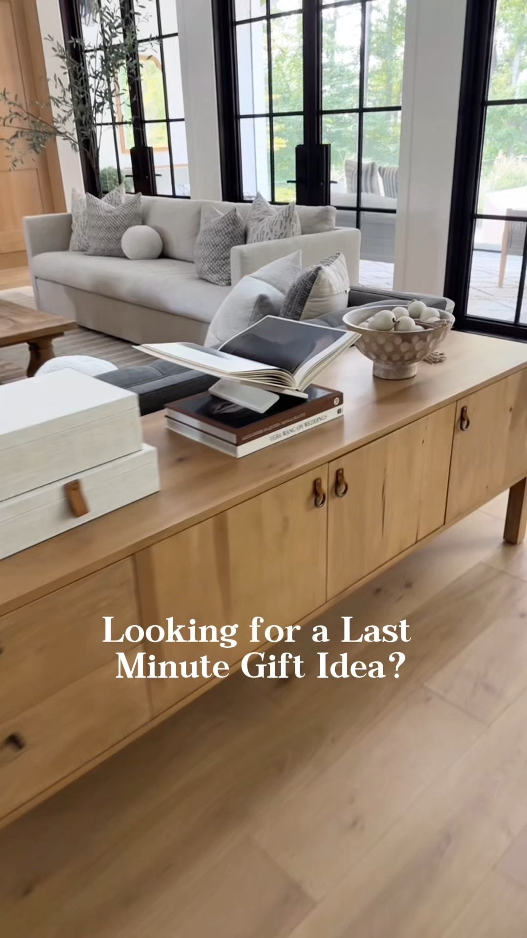 This marble book stand makes for a great gift!  It’s one of my favorite decor pieces.  It’s under $50 and can arrive in two days!  

#LTKHoliday #LTKGiftGuide #LTKHome