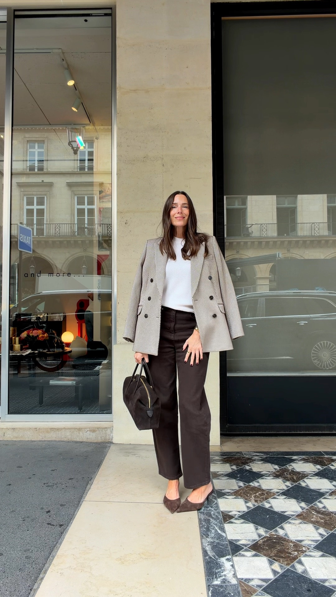 I’m wearing small in the cashmere tee, a 26 long in the jeans (size down, they come up big) and a 10 in the blazer. The whole look is Reiss 🫶🏻

Ad aff link

#LTKautumn #LTKFashionMonth #LTKworkwear