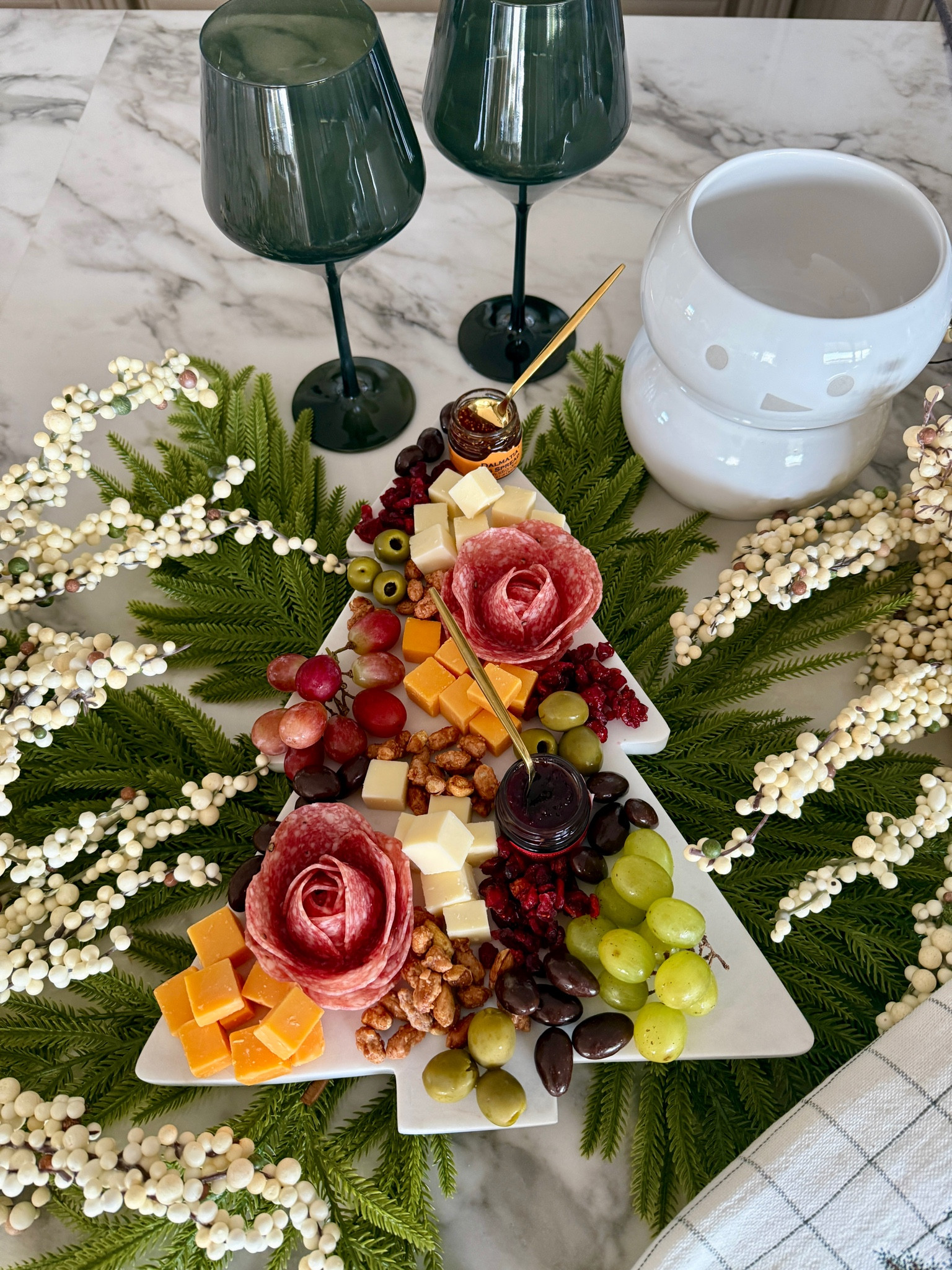 Host the holidays with @crateandbarrel Black Friday sale. Everything shipped so fast and is perfect for our family holiday parties 🥂#cratepartner #crateandbarrel #ad

#LTKHome #LTKSeasonal #LTKHoliday