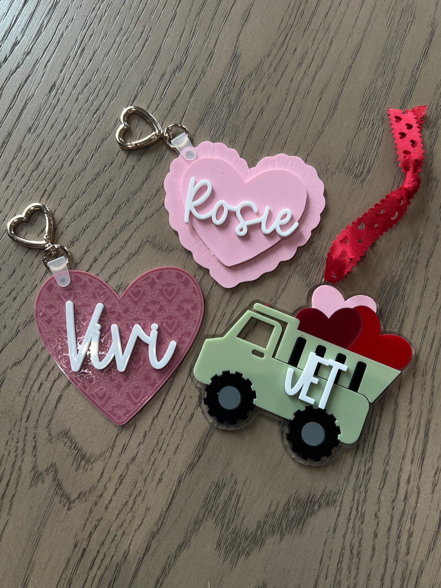 emgemscreations on Etsy was so sweet to send for the kids! Giving this to them on Valentine’s Day🩷 linked other cutie things from her shop! 



#LTKmomlife #LTKKids #LTKValentine