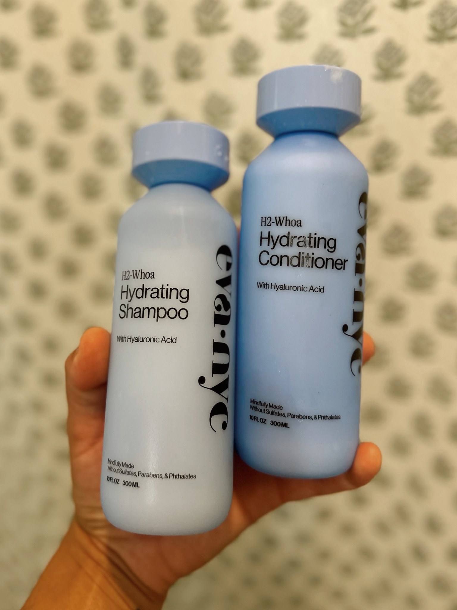 10/10 very hydrating, doesn’t weigh my thin hair down, smells amazing 

#LTKBeauty #LTKStyleTip #LTKFindsUnder50