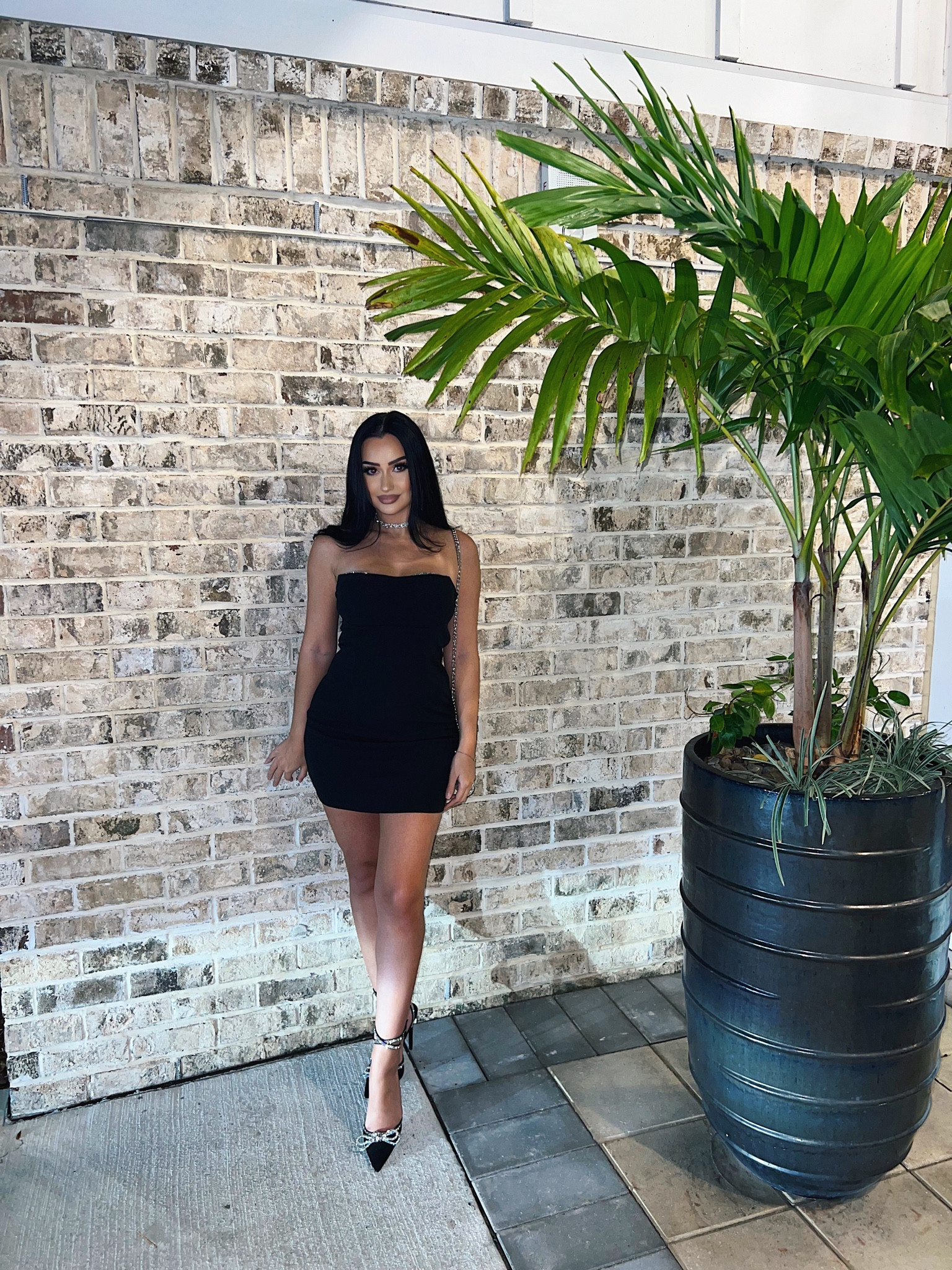 The PERFECT holiday outfit with @LULUS 🖤 

#LTKHoliday #LTKstyletip #LTKparties