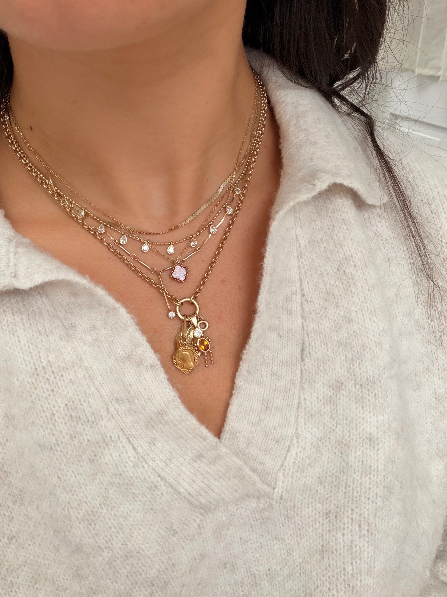 new girl is here 

#LTKGiftGuide #LTKootd #LTKHoliday