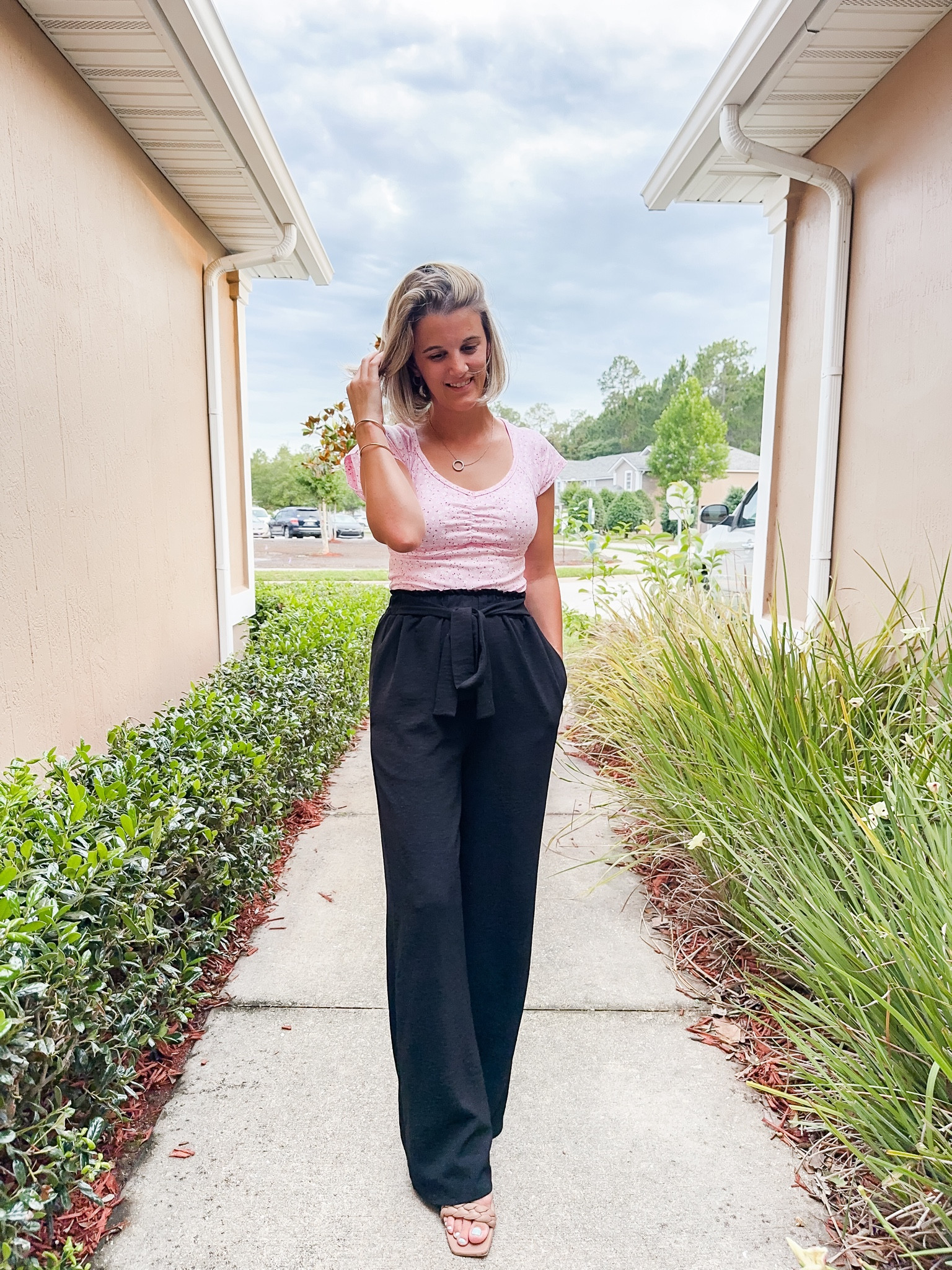 I do love that I have to get somewhat dressed up for work. Business casual look at its finest 

#LTKFindsUnder100 #LTKShoeCrush #LTKWorkwear