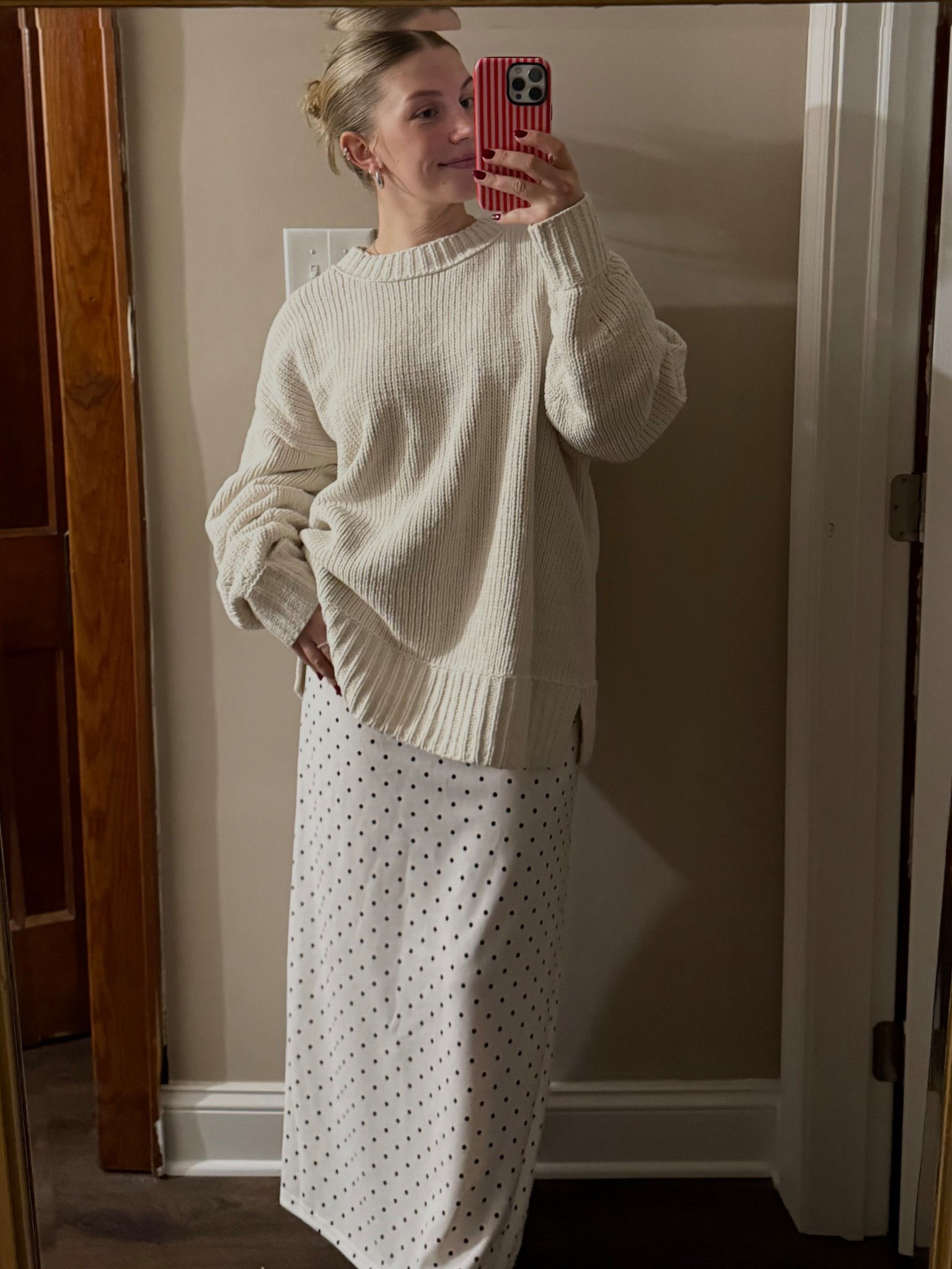 polka dots are my current spring obsesssion! i paired this dress from amazon (size small) with one of my favorite @Aerie sweaters (size medium) for the perfect comfortable yet stylish date night outfit!! 

#LTKgrwm #LTKootd #LTKU