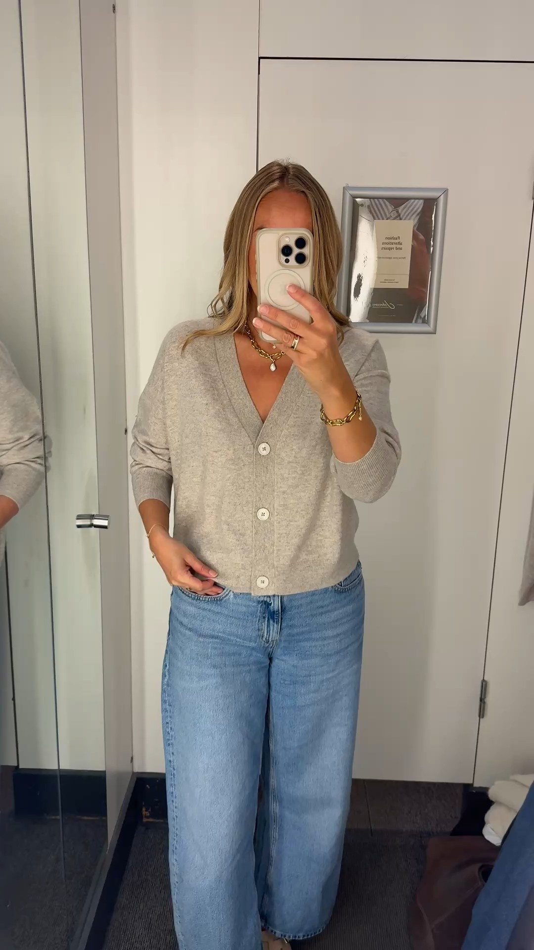 100% cashmere cardigan 
Beautiful quality 
Great shape & shade 
Wearing a U.K. 16 (sized up once for looser fit) 

Knitwear 
Cardigan 
Cashmere 
Luxury knit 


#LTKuk #LTKautumn #LTKwinter