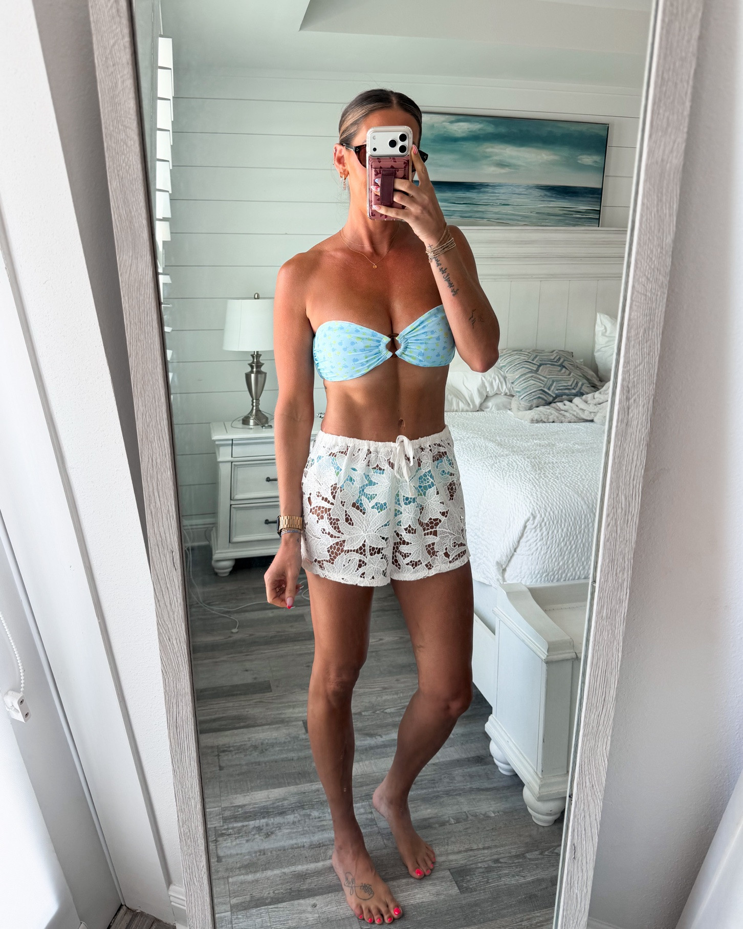 Swimsuit-medium
Shorts-small