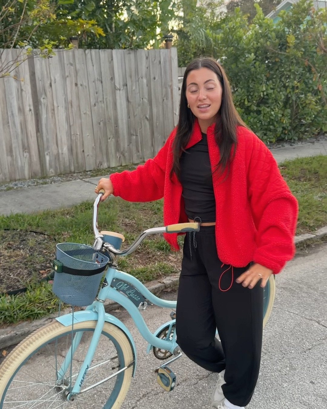 bike ride to dinner outfit! super cozy 

sherpa, joggers, active wear, winter outfits

#LTKGiftGuide #LTKHoliday #LTKootd