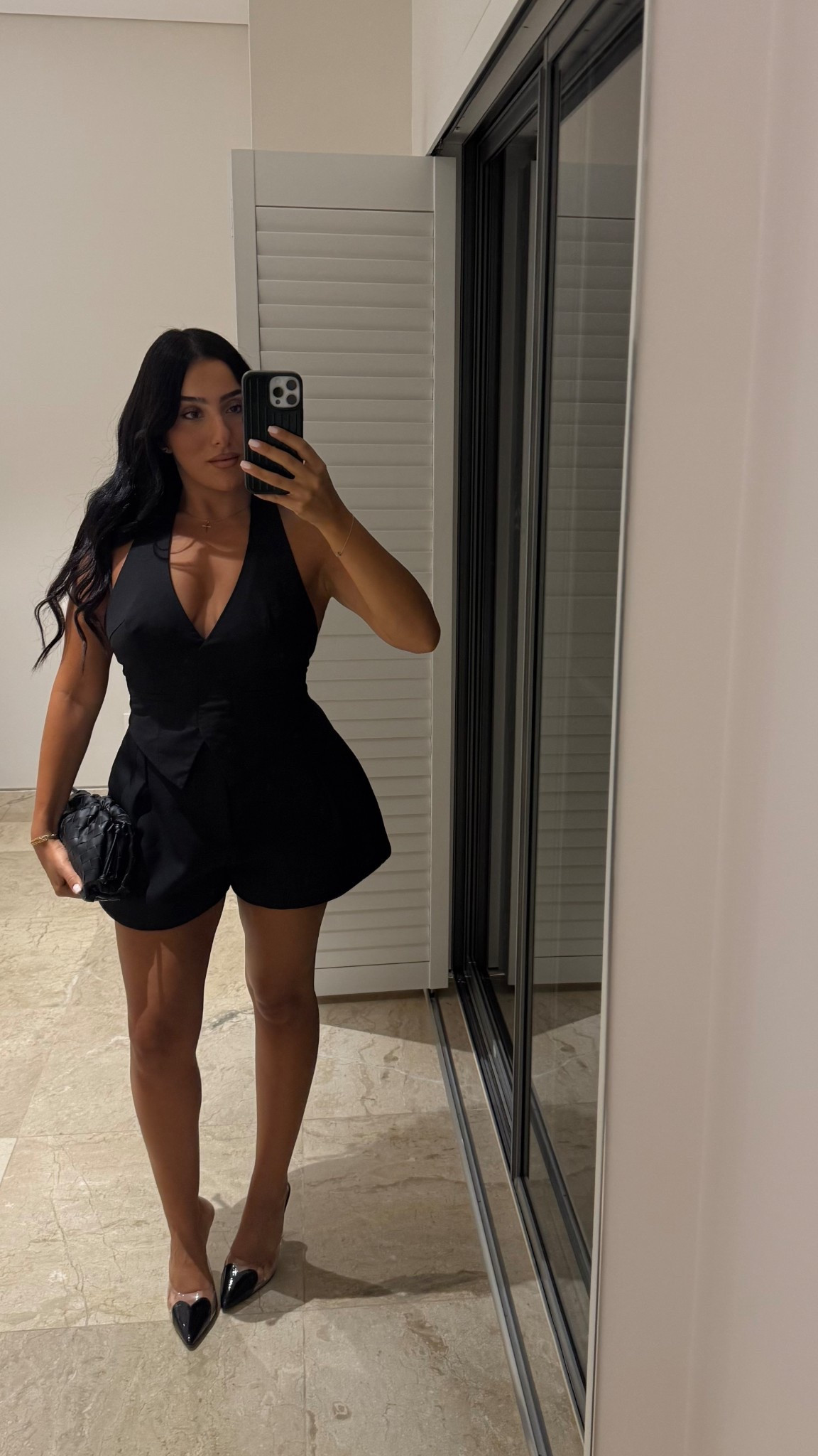 All black 

#LTKpetite #LTKautumn #LTKstyletip