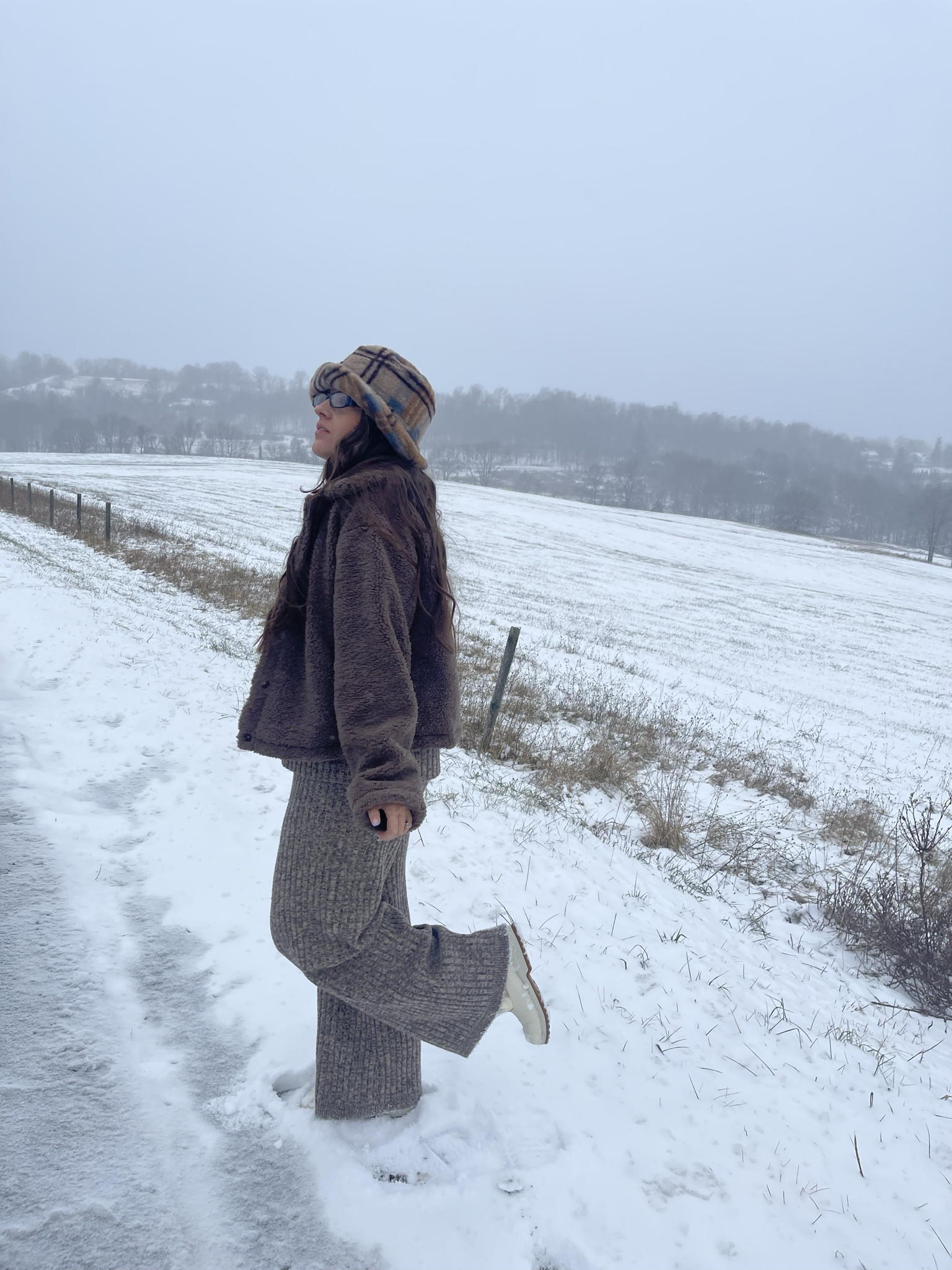 Snowy days call for matching sets, sherpa jackets, and Sperry boots 
🤎🩶🤍

Love the low key “mob wife aesthetic” this fit is giving 😂

#LTKstyletip #LTKxTarget #LTKSeasonal