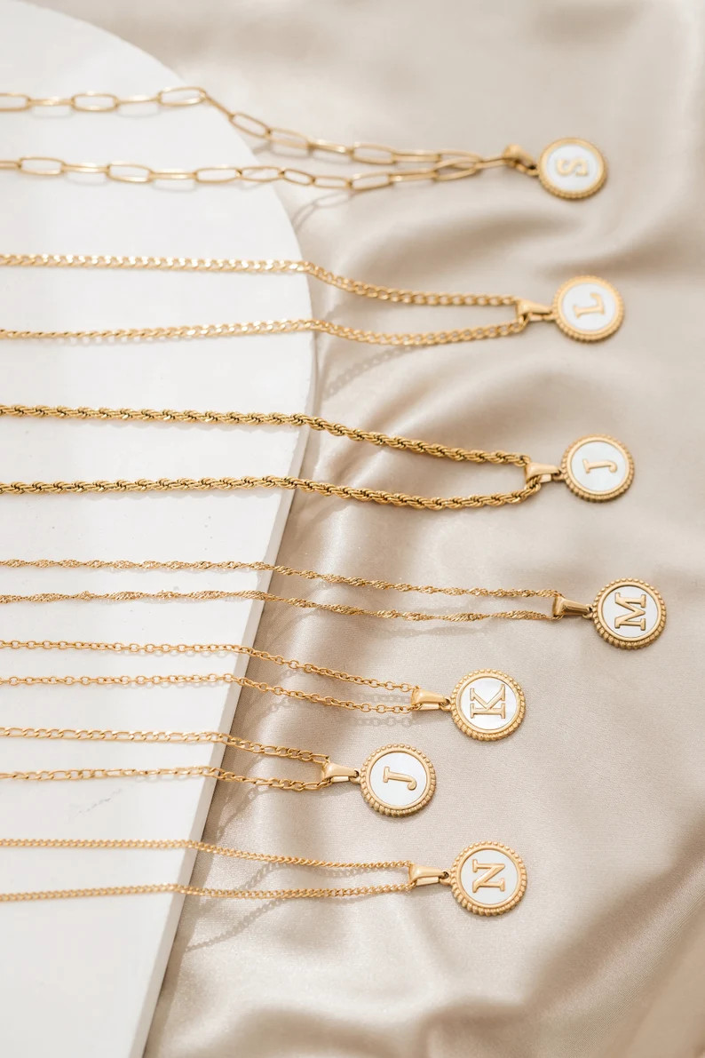 18K Gold Filled Disc Letter Necklace, Mothers Day Gift, Initial Pendant, Gift For Mom, Personaliz... | Etsy (US)