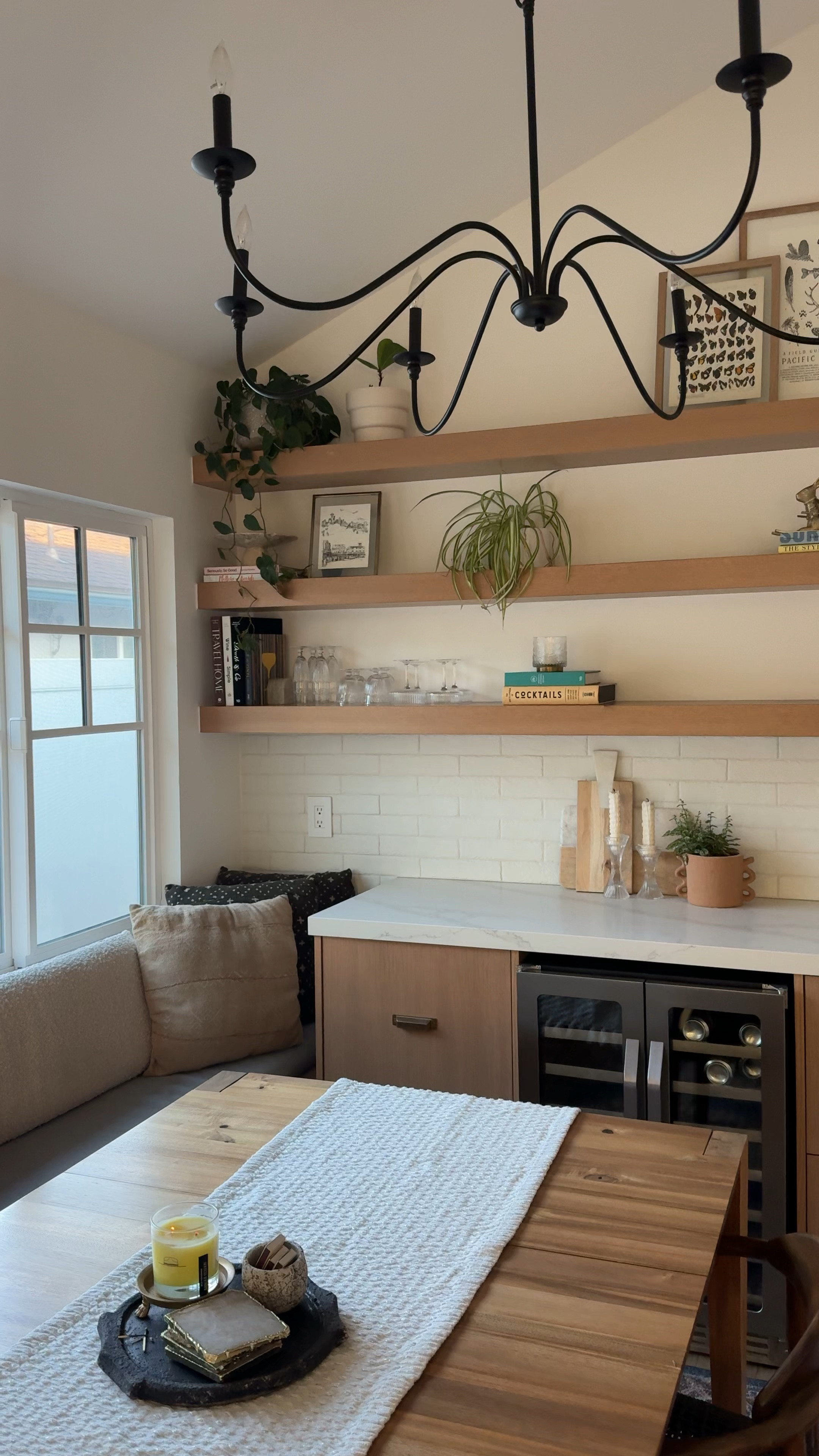 Open shelving / California home 

#LTKHome #LTKWatchNow #LTKStyleTip