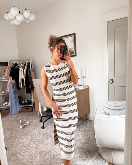 This dress is SO fun!! 🕶️  I love all of the details and the length is great!


Sizing Details ✨ 
5’4’’ • 120 lbs • 30D 

Dress: Small

#LTKFindsUnder100 #LTKStyleTip #LTKSeasonal