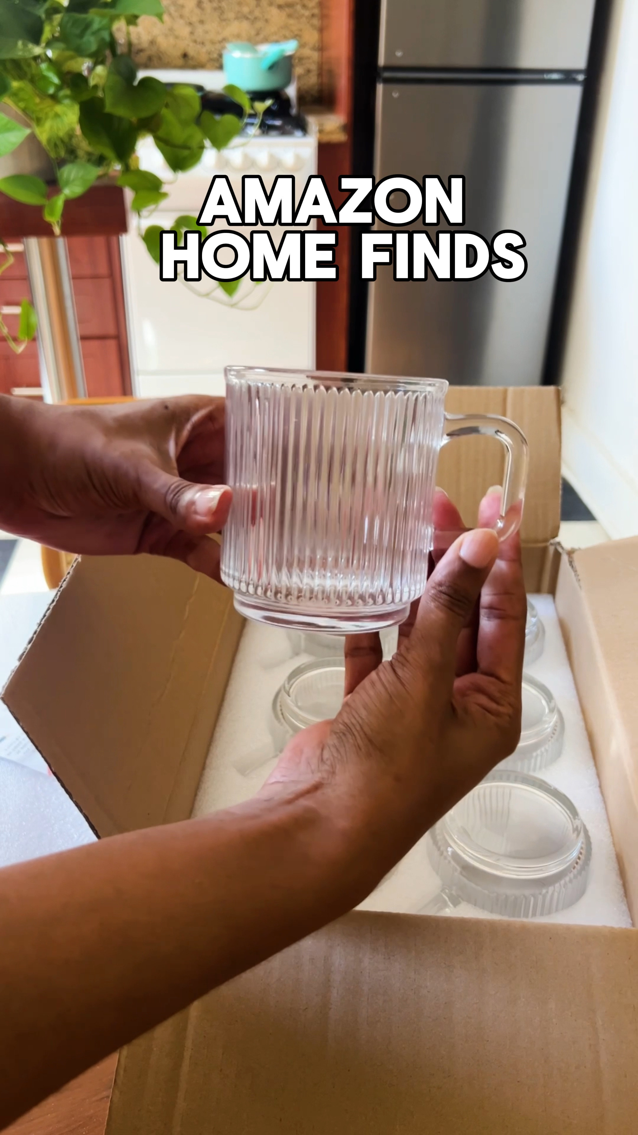 These clear mugs are classy and aesthetic. I LOVE that they are microwave and dishwasher safe. I can’t wait to have my morning coffee and tea in these mugs!

coffee mug

#LTKFindsUnder50 #LTKVideo #LTKHome