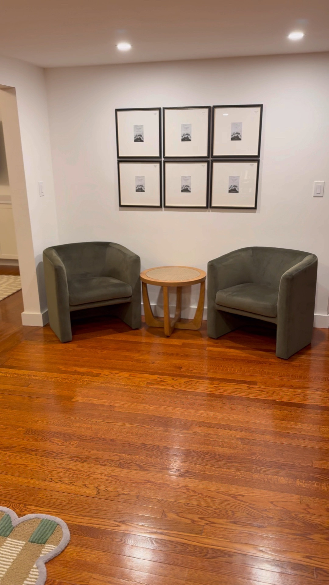 Finally found the perfect frames for the wall of our kitchen sitting area !!! 
.
Matted frames , kitchen chairs , living room chairs 

#LTKParties #LTKFamily #LTKHome