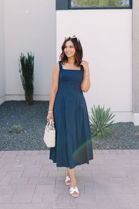 This dress is a wardrobe essential. Shop the Abercrombie sale for 25% off ALL tees + 15% off almost everything else. Use my stackable code AFNASREEN for an extra 15% off!

#LTKSeasonal #LTKStyleTip #LTKSummerSales
