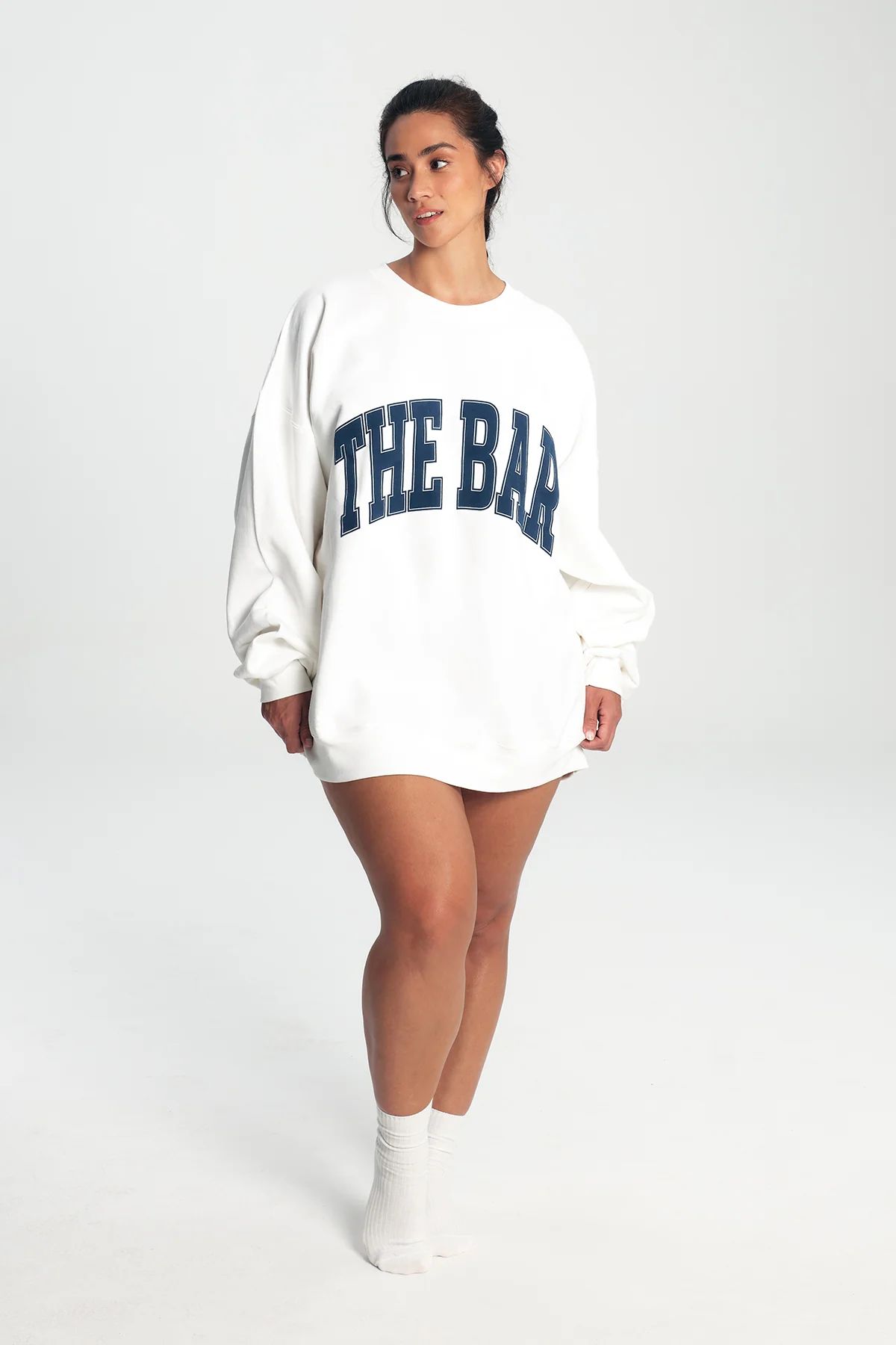 VARSITY SWEATSHIRT WHITE/NAVY BLUE | The Bar