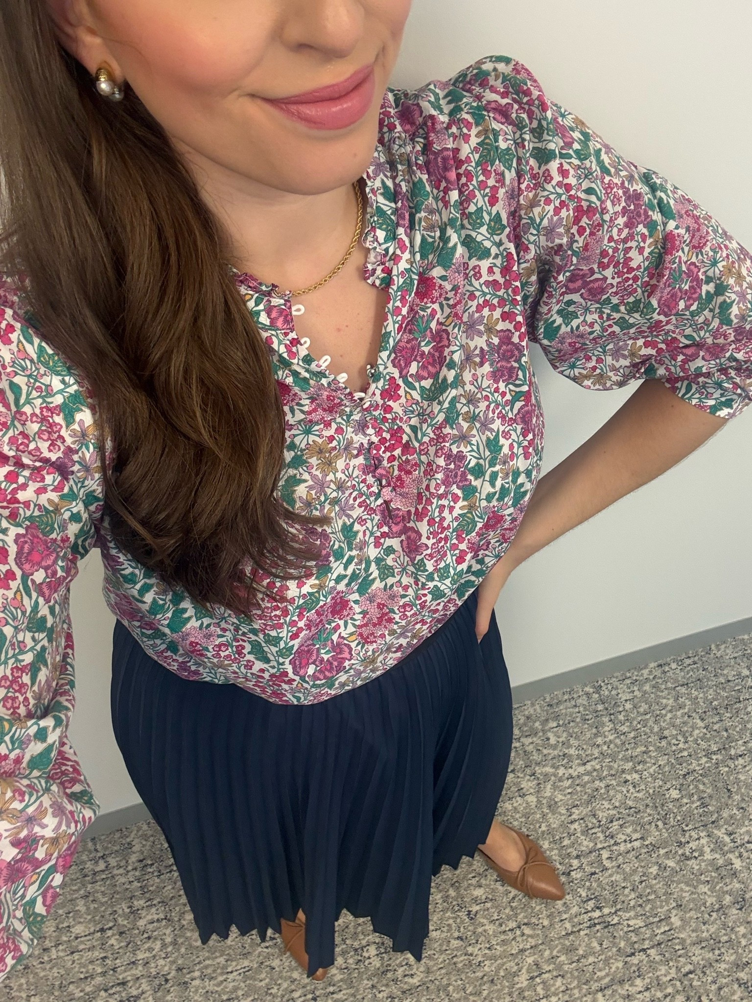 Office style, office outfit, business casual, business professional, lawyer, attorney, workwear, summer work outfit, summer to fall transitional work outfit, fall work outfit, pleated midi skirt, floral blouse, brown mules, summer work outfit

#LTKootd #LTKTall #LTKWorkwear