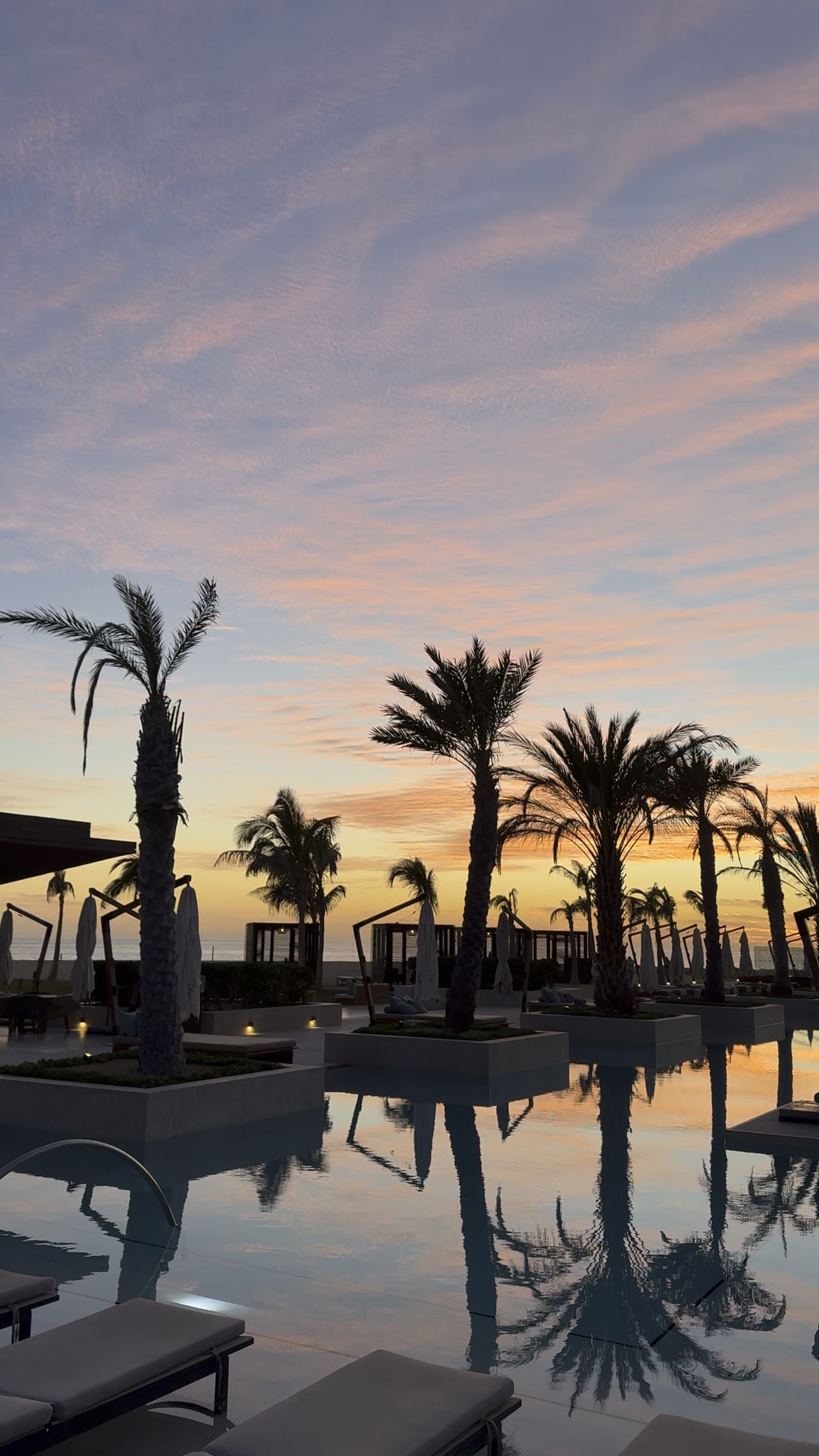 Sunsets in Cabo 🥹 this is your sign to book a vacation asap 💗🌴☀️

#LTKStyleTip #LTKWatchNow #LTKTravel