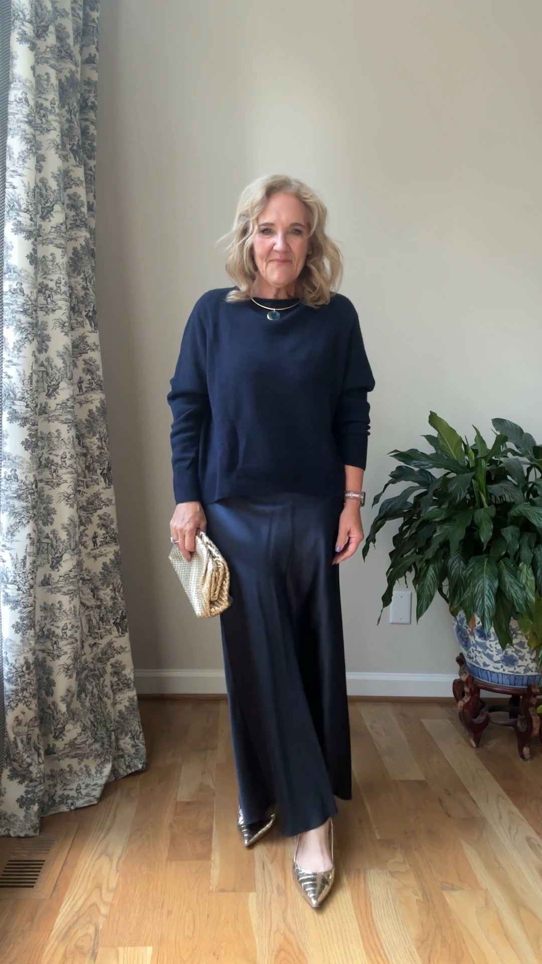 Definitely would rebuy this in a heartbeat. 
Size medium 
Wear to a wedding or separate them! 
@quince does not disappoint 
Lining my other too 10 pieces id rebuy 

#LTKWedding #LTKPetite #LTKOver40