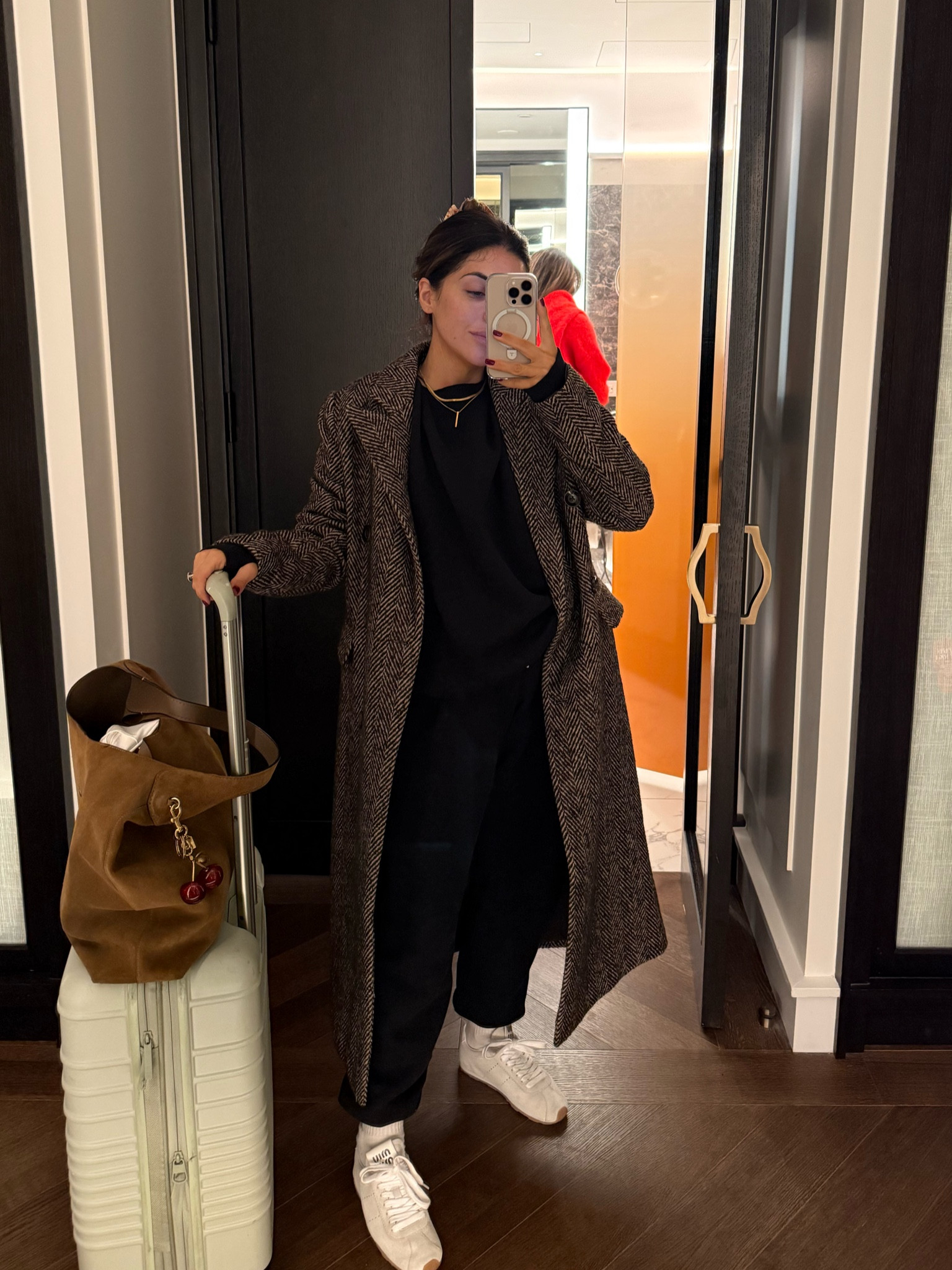 Airport outfit for the flight home 
Jogger XS 
sweater S 
Jacket XS 