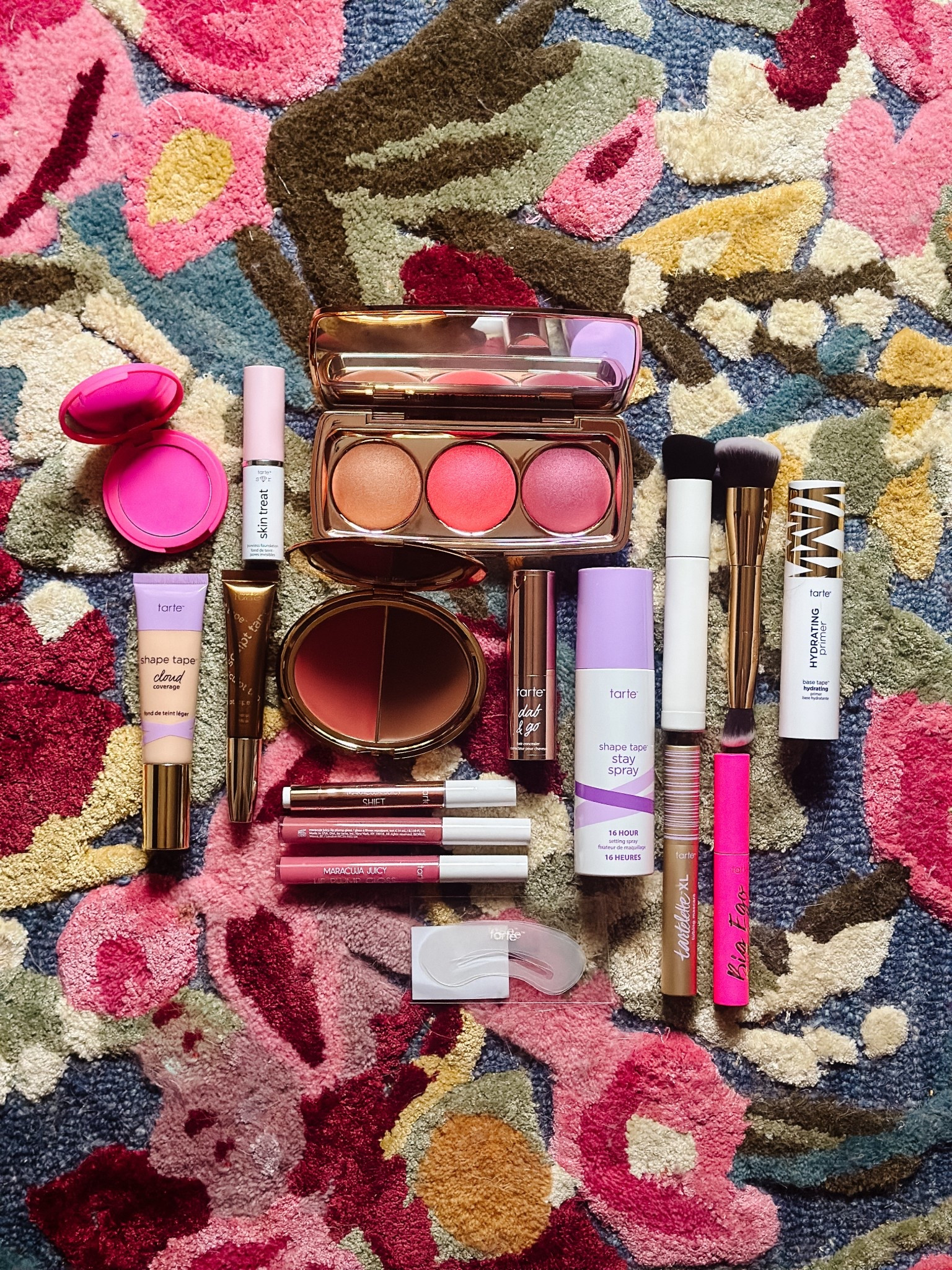 💄 @tartecosmetics has always been that girl. 💕 

My FAV product is the shape tape concealer and now it’s 40% OFF! shape tape™ concealer (all 4 formulas)
Now $19.20 (orig. $32 — save $12!)

Putting the link in my bio, stories, and LTK for you! 



#LTKmomlife #LTKPlusSize #LTKgrwm