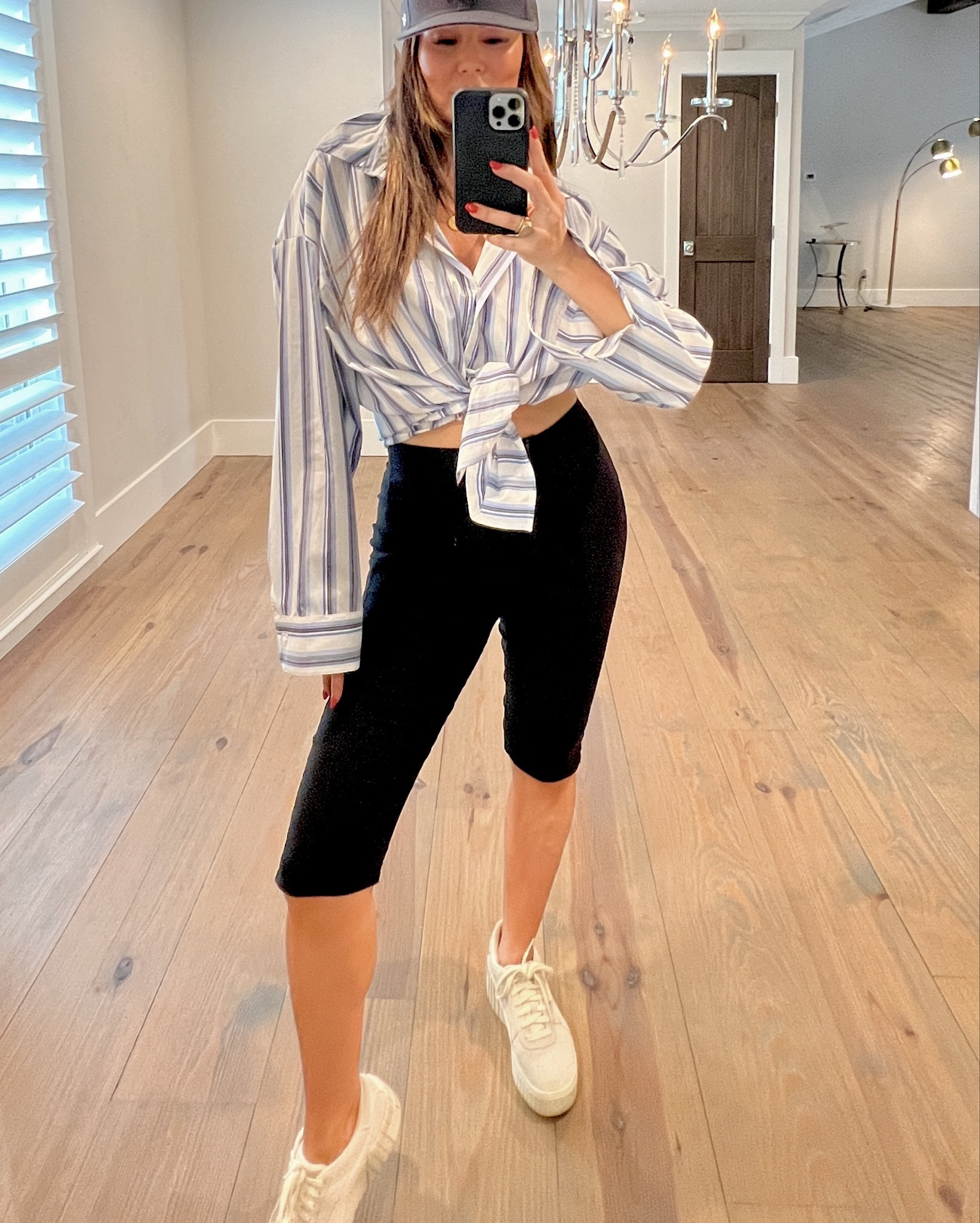 If you’re like me and ya don’t looove shorts, good news— capri’s (old school 60’s peddle pushers) are hot this summer. Channel your inner Audrey Hepburn or Baby from Dirty Dancing! 

Topshop runs small so size up. I’m a 4 in pants / 26 jeans and got a size 6. They fit amazing with comfy stretch. 

#LTKOver40 #LTKSaleAlert #LTKStyleTip
