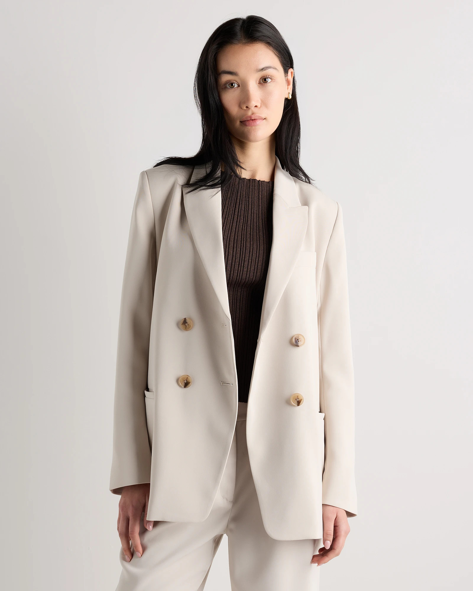 Quince | Women's Stretch Crepe Relaxed Double-Breasted Blazer in Black, Size Small, Polyester | Quince