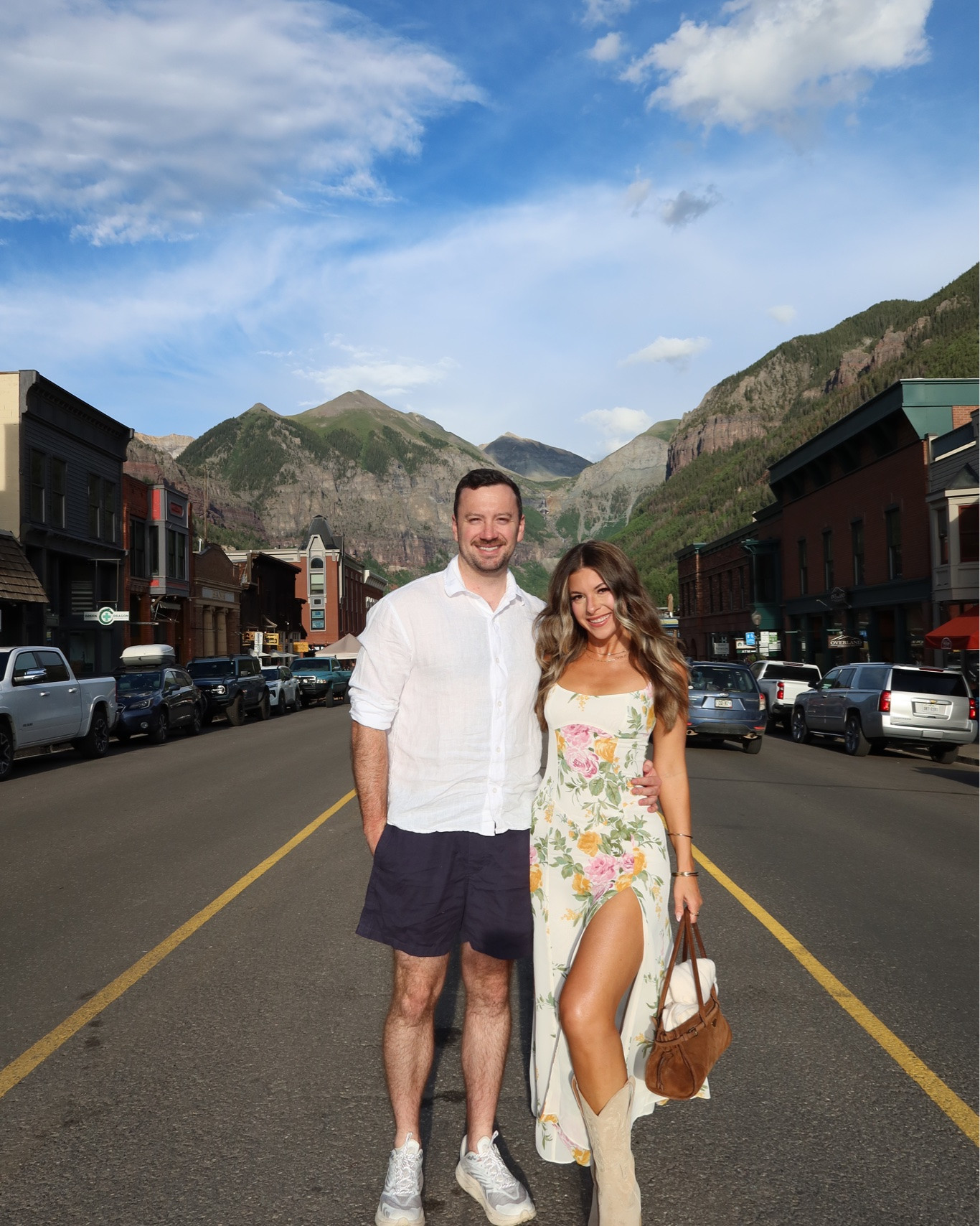 Summer date night weekend dress 🤍

I’m 5’4” and wearing my usual small/2

summer dresses, casual summer outfits, summer outfit ideas, everyday summer outfits, summer fashion finds, white dresses, party dresses, date night dresses, special occasion dresses, cocktail party dresses

#LTKootd #LTKgrwm #LTKTravel