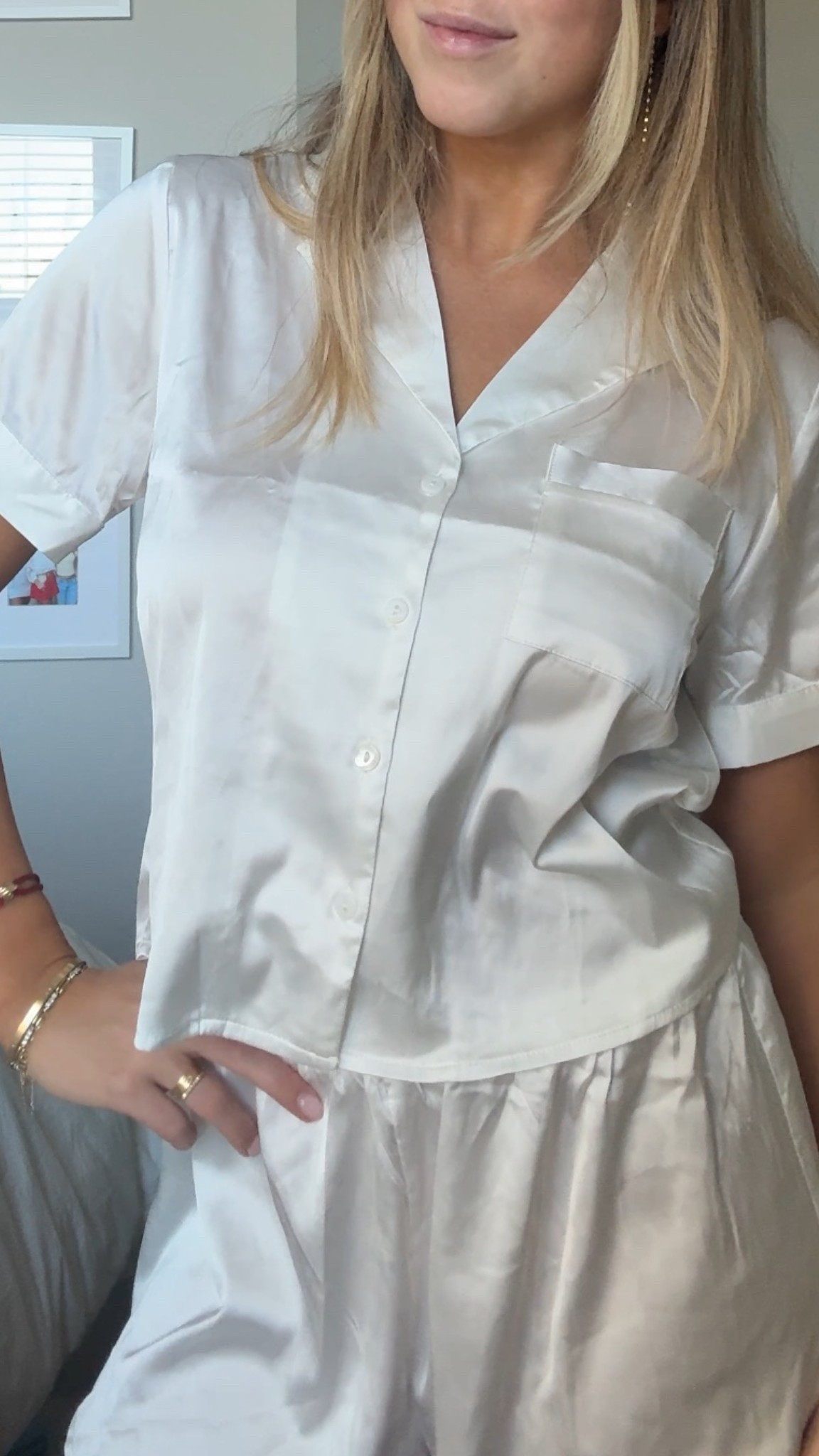 so soft & cozy ☁️☁️ i wear a size small 