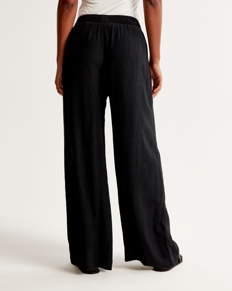 Crinkle Textured Pull-On Wide Leg Pant | Abercrombie & Fitch (US)