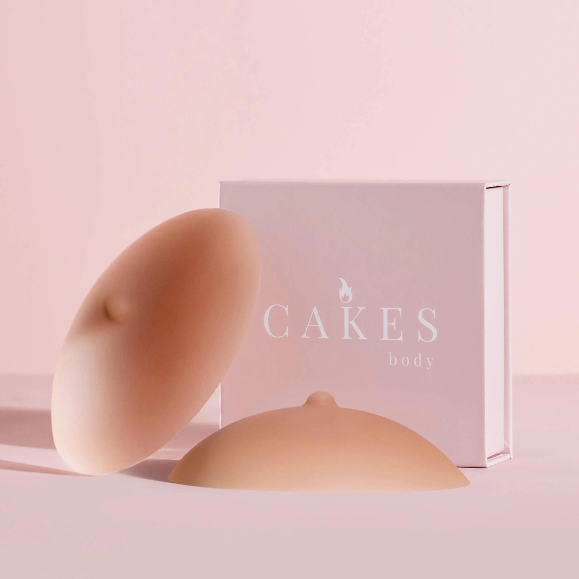 CAKES™ with Nips - Caramel / (+) (DDD+) | CAKES Body