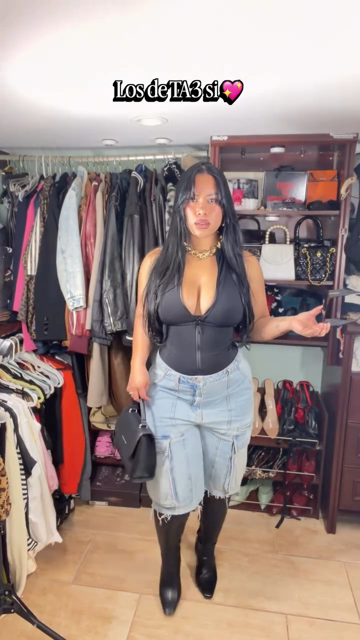 With @ta3 you can slay anywhere, anytime.  Jorts from @fashionnova, boots from @francosarto , bag from @frenchconnectionus  #ta3 #midsizefashion #outfit #fashioninspo #shapewear