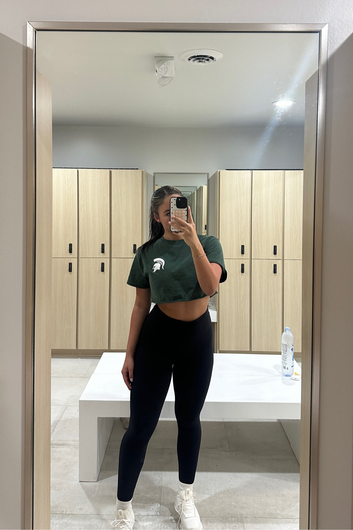 GYM FIT
💪🏽👟🤍🎧

#LTKU #LTKstyletip #LTKfitness