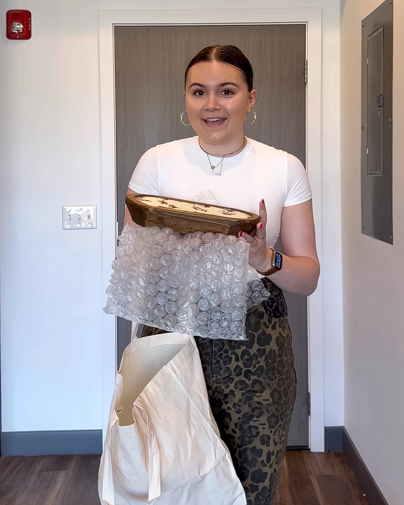 Obsessed with my new goodies from Abandoned Cakes! They have the best candles and melts to make your home smell its best! #ad 



#LTKGiftGuide #LTKHome #LTKFindsUnder100