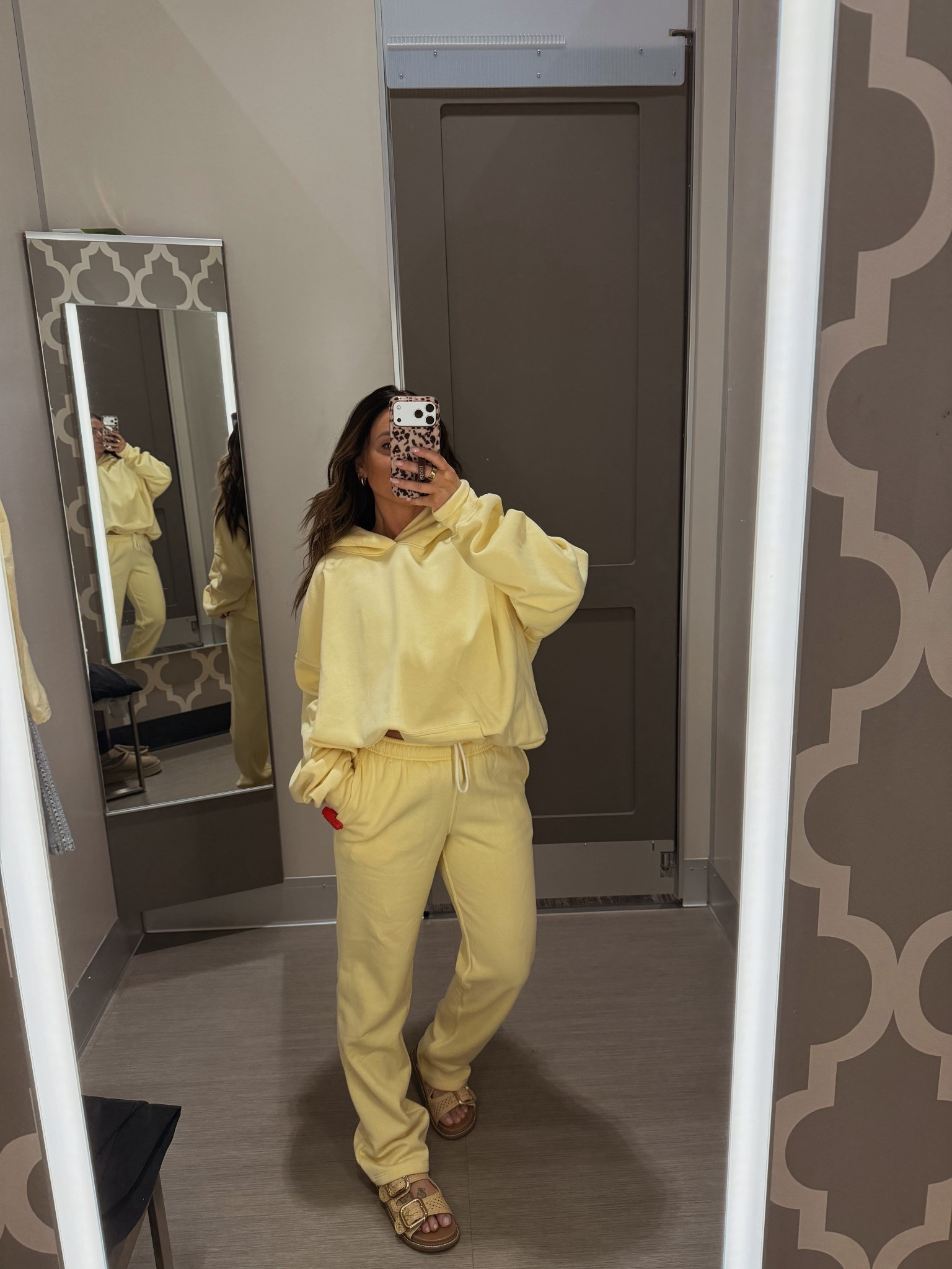 Yellow sweat set ☀️✨ perfect for spring 

#LTKgrwm #LTKSeasonal #LTKootd