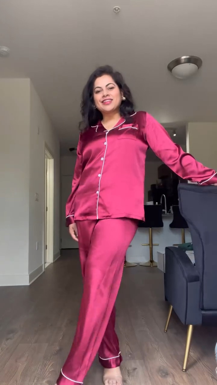 Slip into luxury with this satin PJ set from @ekouaerofficial —soft, smooth, and effortlessly chic for a night of pure comfort and style.
Wearing the “Ekouaer Women’s Classic Button Down Long Satin Silk Pajama Set” in size M , available at @amazonfashion 
Silk stain pajamas for women set is a classic loungewear style, featuring long sleeve button up shirts and pj pants. 
This lightweight ekouaer satin pajamas is soft, breathable and skin-friendly and is the ultimate in comfort and luxury. 

#ltkfashion #amazonfinds #amazonfashion #ekouaer #pjset #amazonshopping #ltkit #ltkunder50 #ltkstyletip #amazonmusthaves #silkpjs #satinpajamas