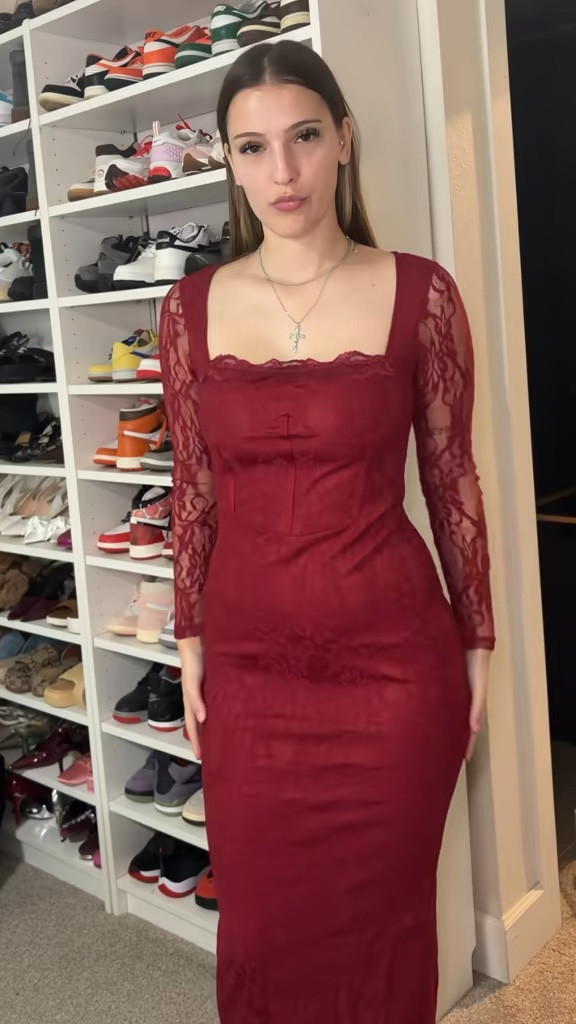 Lace red maxi date night dresss

#LTKootd