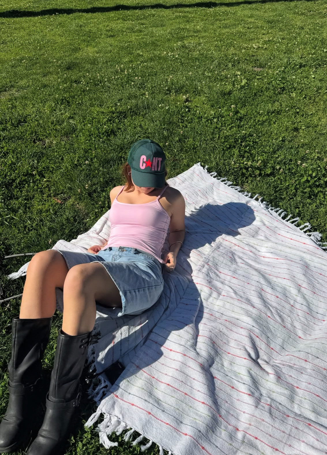 Spring !!!! 🌸

Spring outfit, streetwear, street style, jorts, casual outfit 

#LTKSeasonal #LTKFestival #LTKStyleTip