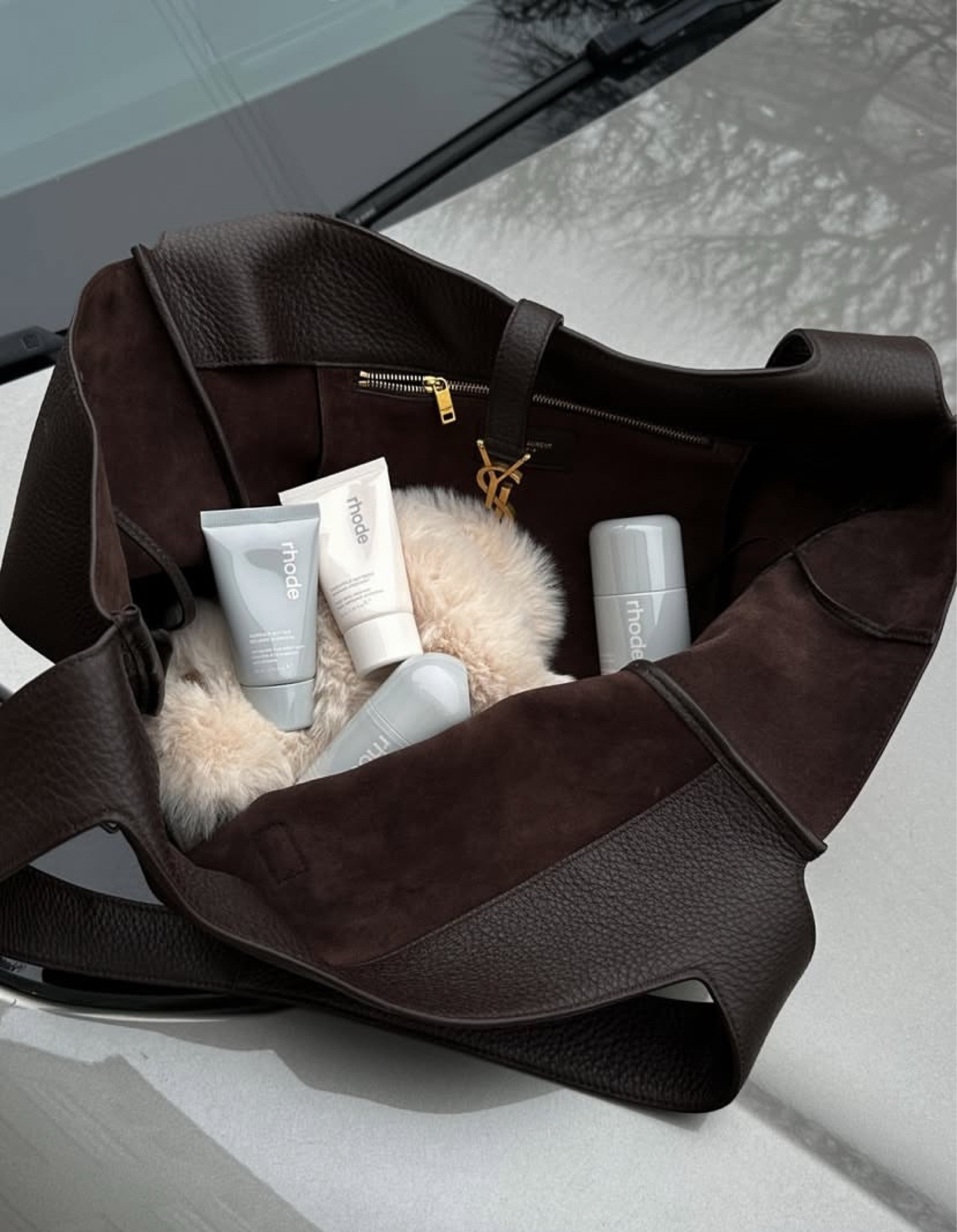 New designer bags 🤎

𝐻𝒾𝒾𝒾, 𝓁𝑜𝓋𝑒𝓁𝓎! 𝐹𝑜𝓁𝓁𝑜𝓌 𝓂𝓎 𝓈𝒽𝑜𝓅, 𝒶𝓃𝒹 𝑔𝑒𝓉 𝓂𝓎 𝑒𝓍𝒸𝓁𝓊𝓈𝒾𝓋𝑒 𝒶𝓅𝓅-𝑜𝓃𝓁𝓎 𝒸𝑜𝓃𝓉𝑒𝓃𝓉! 𝒮𝑜 𝑔𝓁𝒶𝒹 𝓎𝑜𝓊'𝓇𝑒 𝒽𝑒𝓇𝑒. 

chic, aesthetic, trending, stylish, minimalist style, affordable, home, decor, interior design, beauty, ootd, dupe, look for less, y2k, Amazon, Amazon fashion, Amazon finds, Amazon home, Amazon style, holiday, seasonal, decor, decorations, winter fashion, winter style, New Year’s Eve, family photos, winter outfit, winter home, Valentine’s Day, heart #ysl #handbag #bag #nordstrom #designer 

#LTKStyleTip #LTKWorkwear #LTKItBag