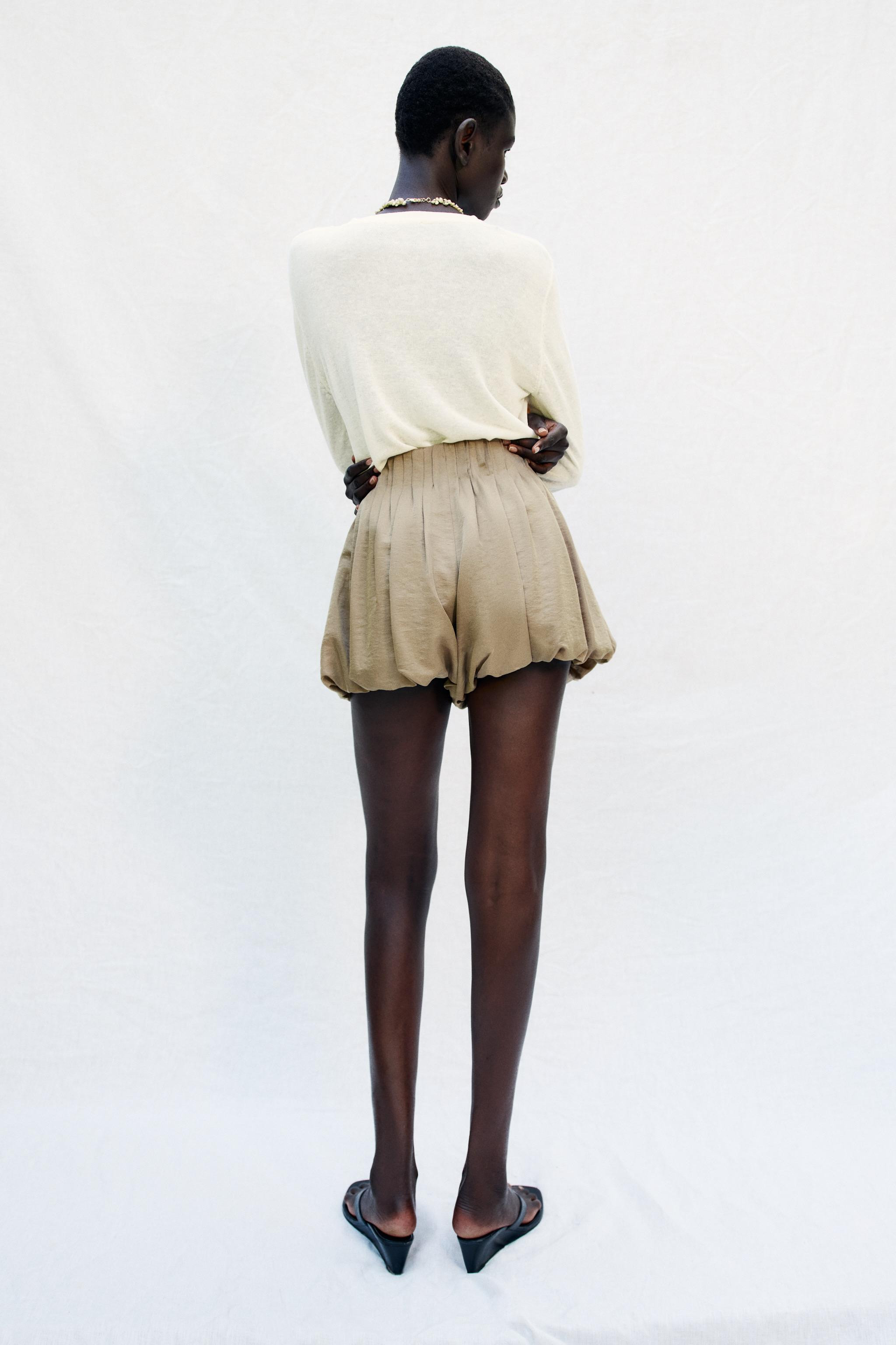 BALLOON SHORTS WITH BUCKLE | Zara US