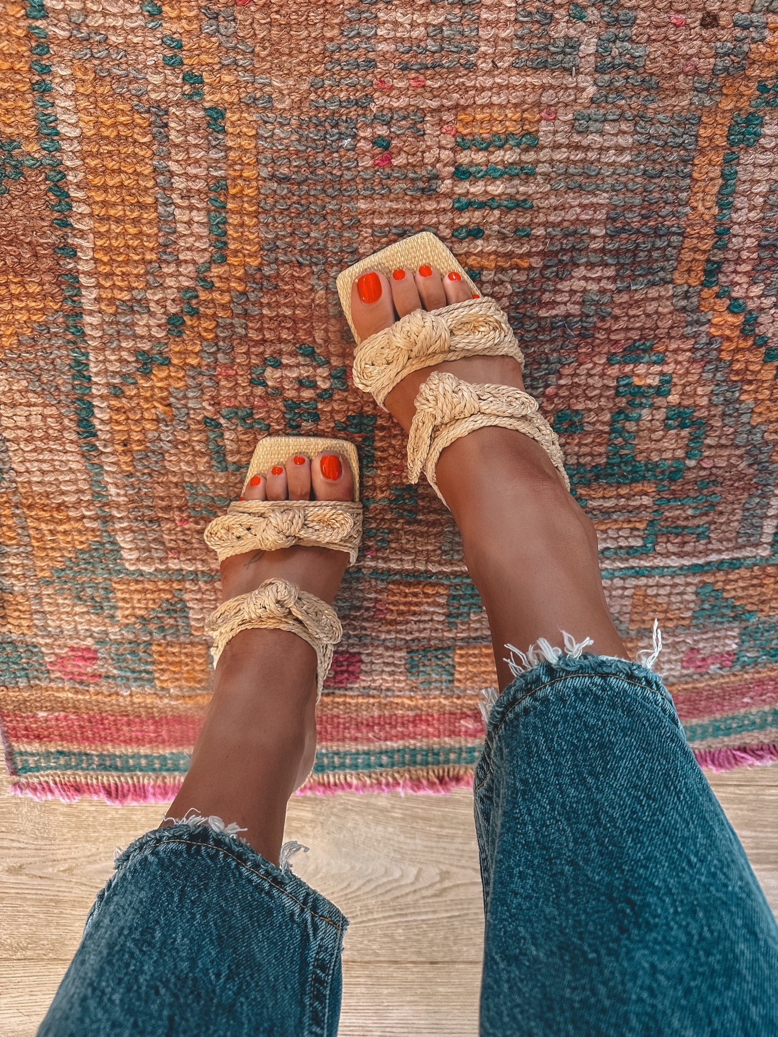 The pair of neutral heel you need for Spring 😍 will go with everything and are super comfy! Run tts 