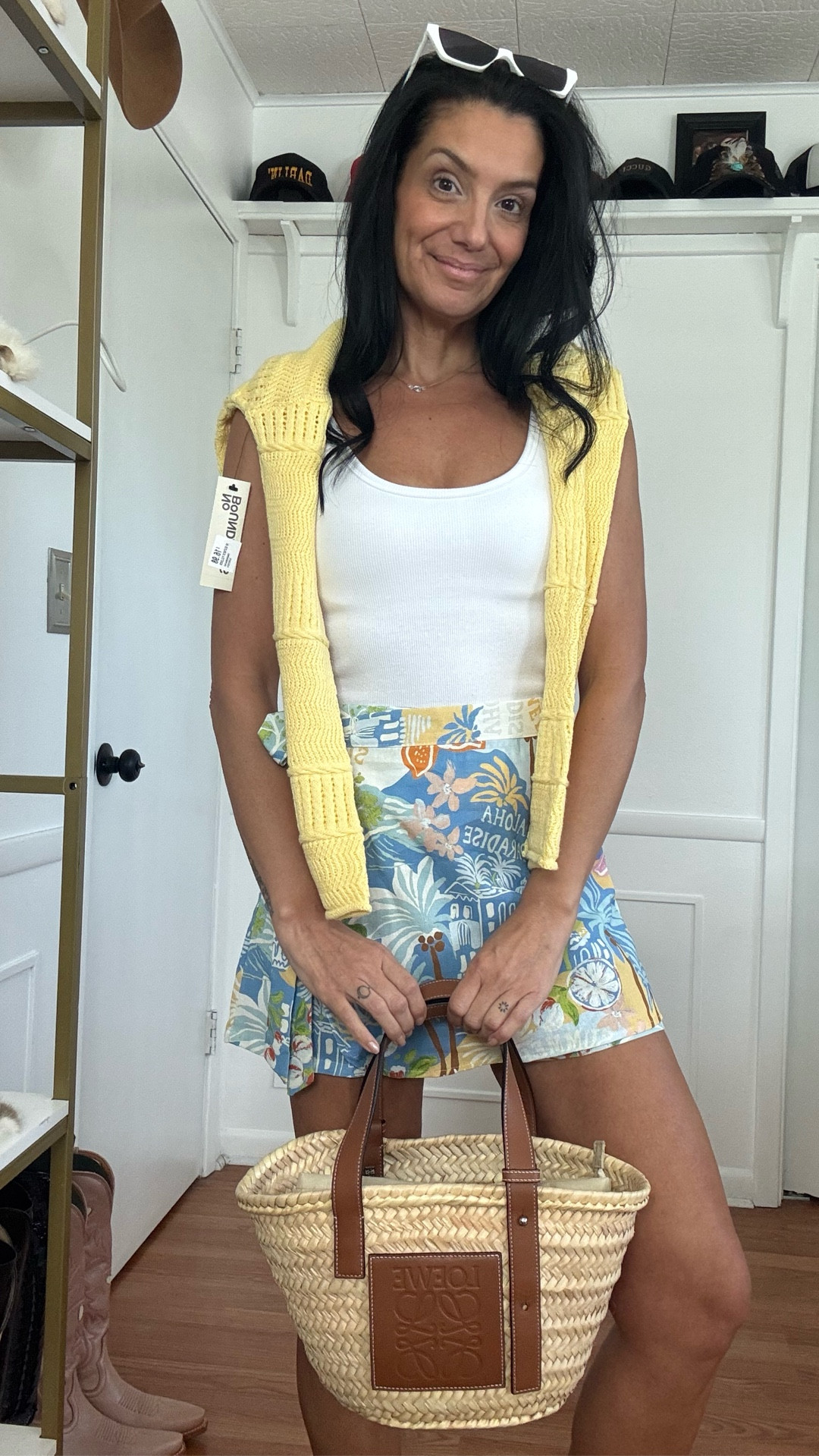 Beach vacation outfit
Tank top extra small
Skort small
Yellow sweater small
Trending colors
Spring
Swim swimsuit, cover-up