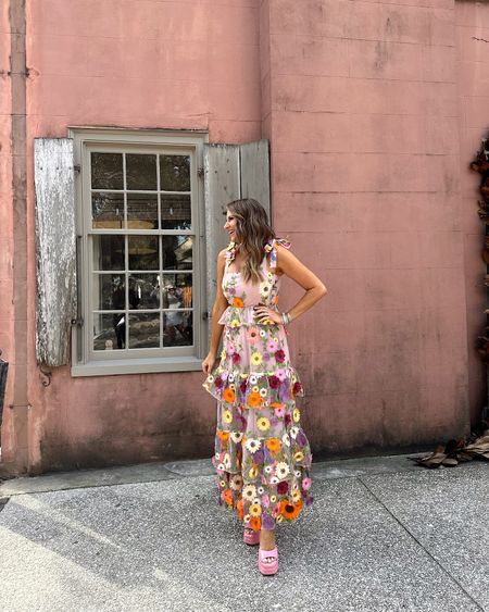 ShopDandy x BuddyLove

In a small Edie tie shoulder maxi dress in color “sunsational” from @shopbuddylove
#shopbuddylove

#LTKSeasonal #LTKstyletip