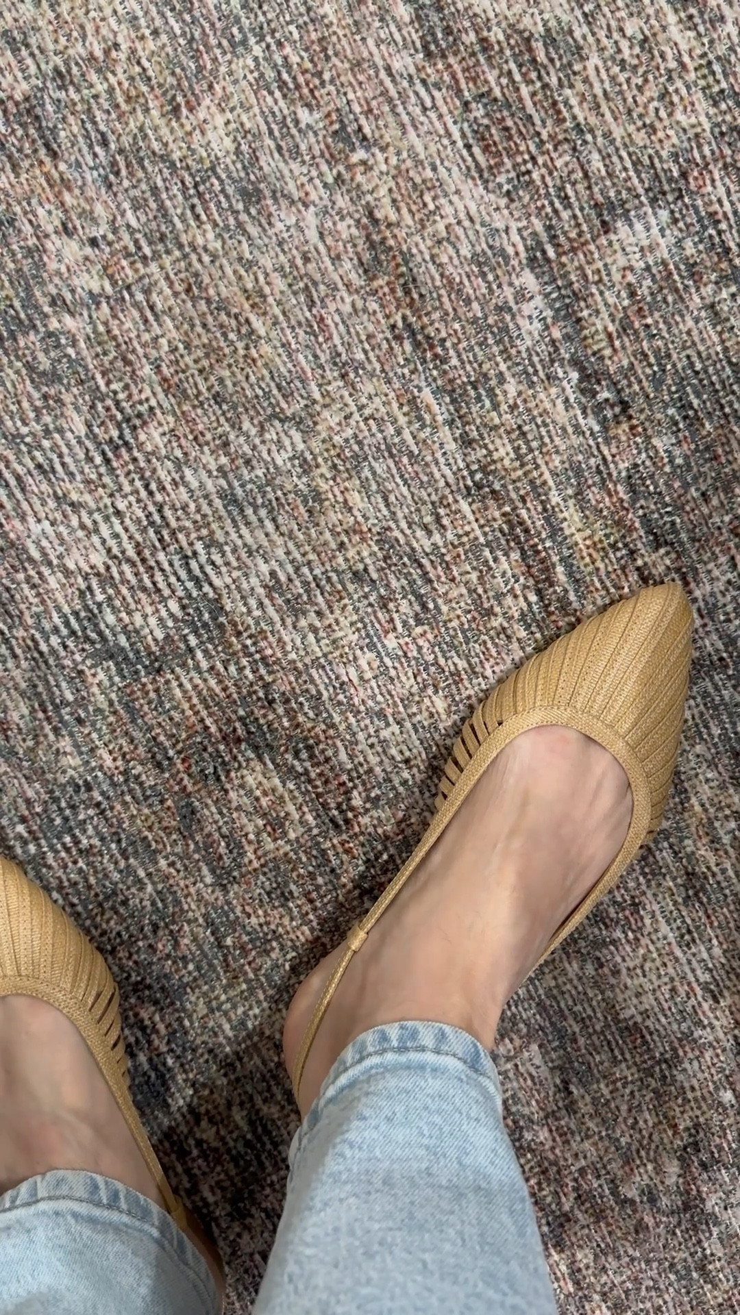 Cute flats for spring outfits 

#LTKootd #LTKMidsize #LTKOver40