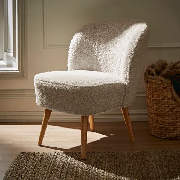 Elsie Cocktail Chair – Sandstone Sherpa | Dunelm