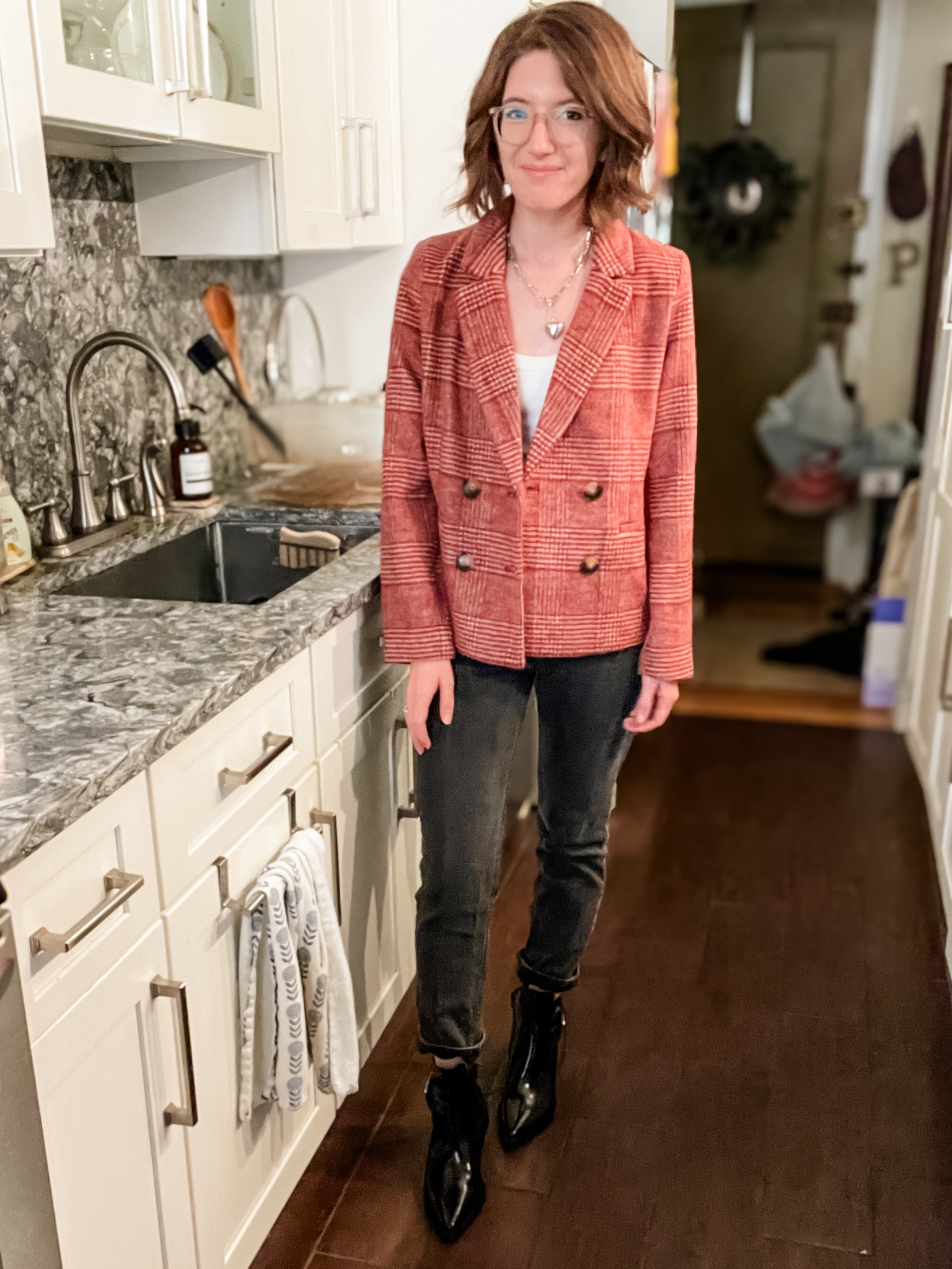 Plaid jacket: TTS
Cropped tank: TTS
High waisted jeans: I sized up 1
Booties: TTS

fall outfit | workwear | booties | fall fit | plaid shacket | blazer 

#LTKSeasonal #LTKStyleTip #LTKSaleAlert