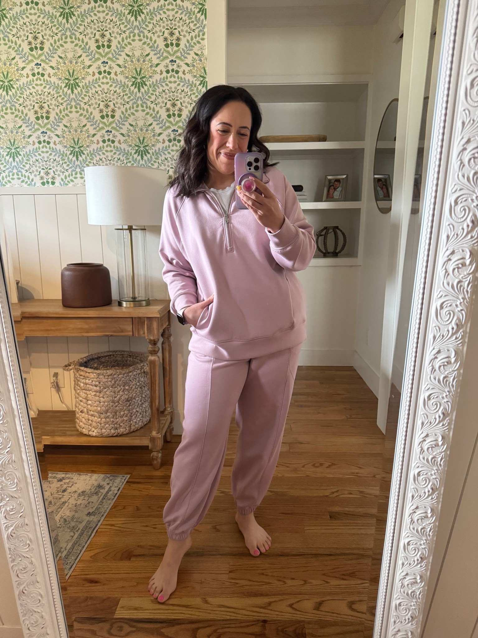 Casual OOTD with the cutest matching set! Wearing size large in top + xl in bottoms! 

#LTKActive #LTKMidsize #LTKSpringSale