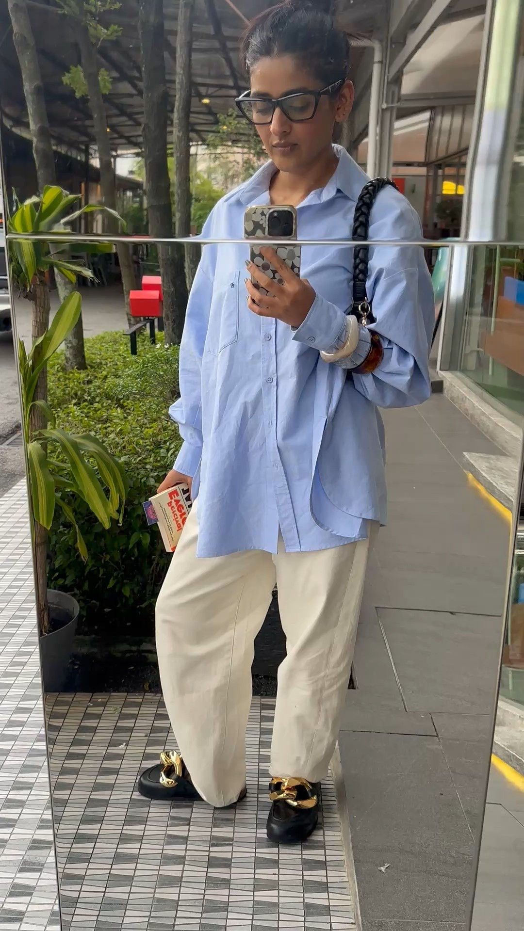 This oversized blue shirt {I’m wearing an 8} and cream barrel leg trousers {size 10} combination is unmatched. Not a better way to look put together. Oh maybe the mules help too!

#LTKasia #LTKmodest #LTKstyletip